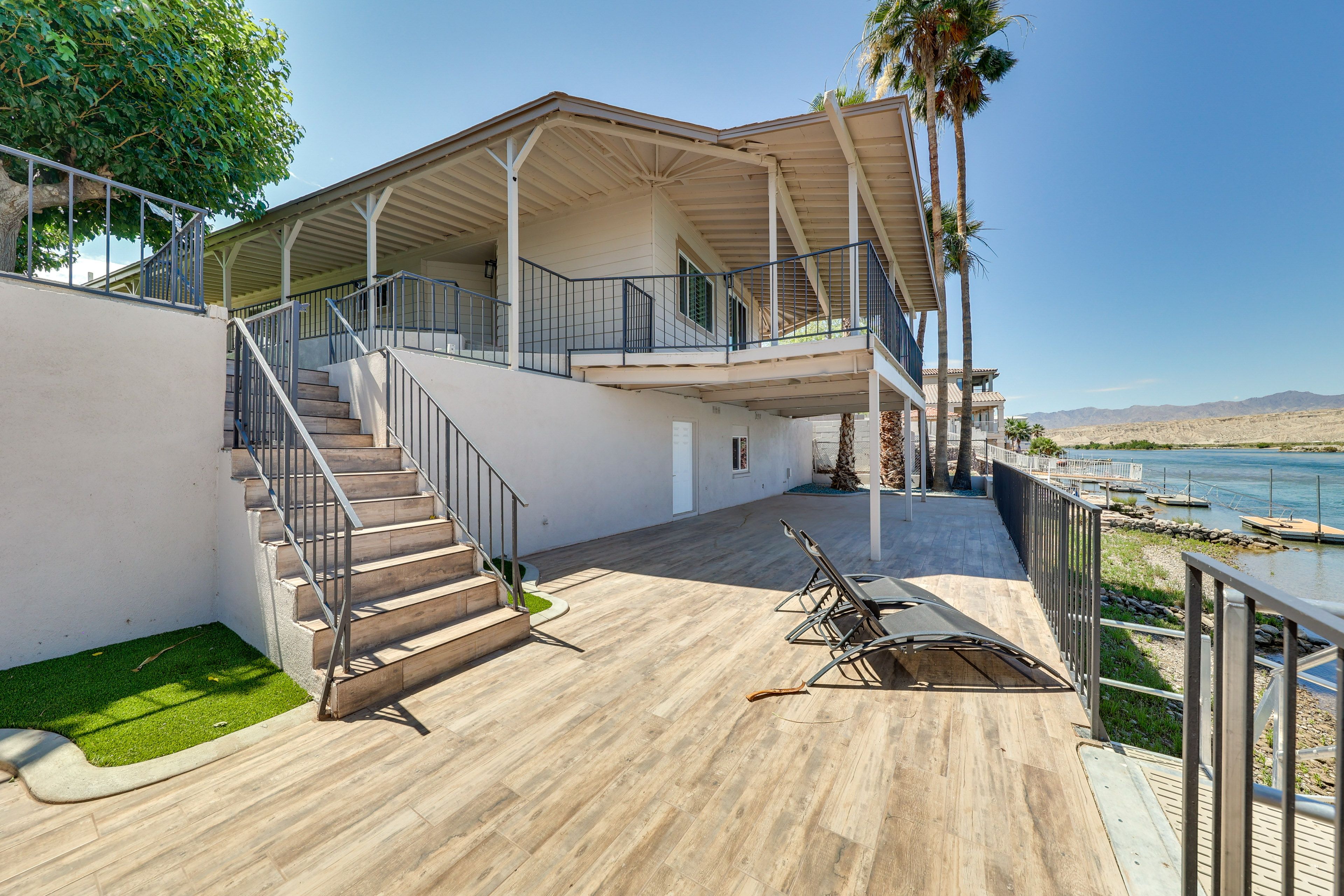 Shared Outdoor Space | Breezy Shores