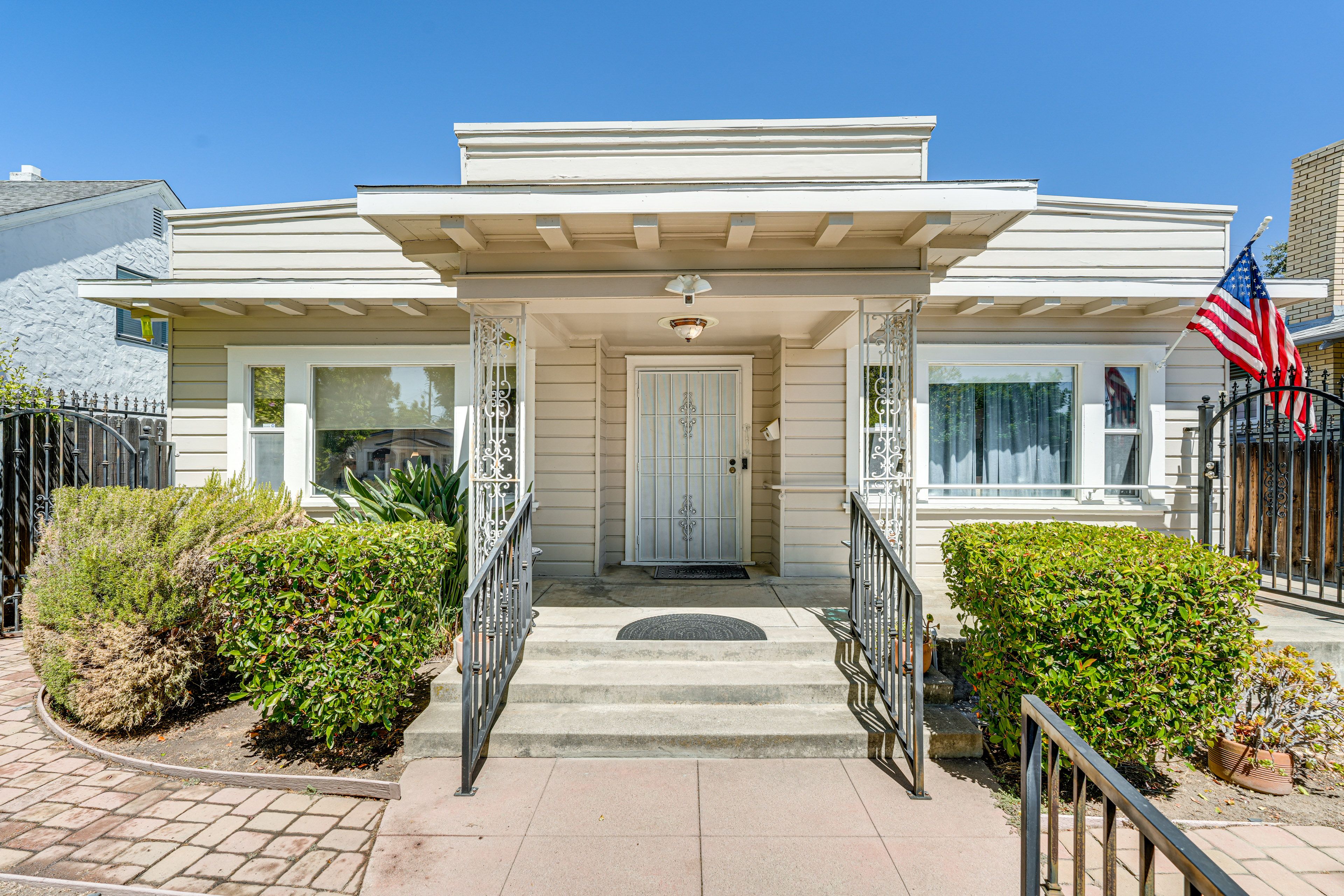 Stockton Vacation Rental | 2BR | 1BA | 1,500 Sq Ft | 3 Steps to Enter