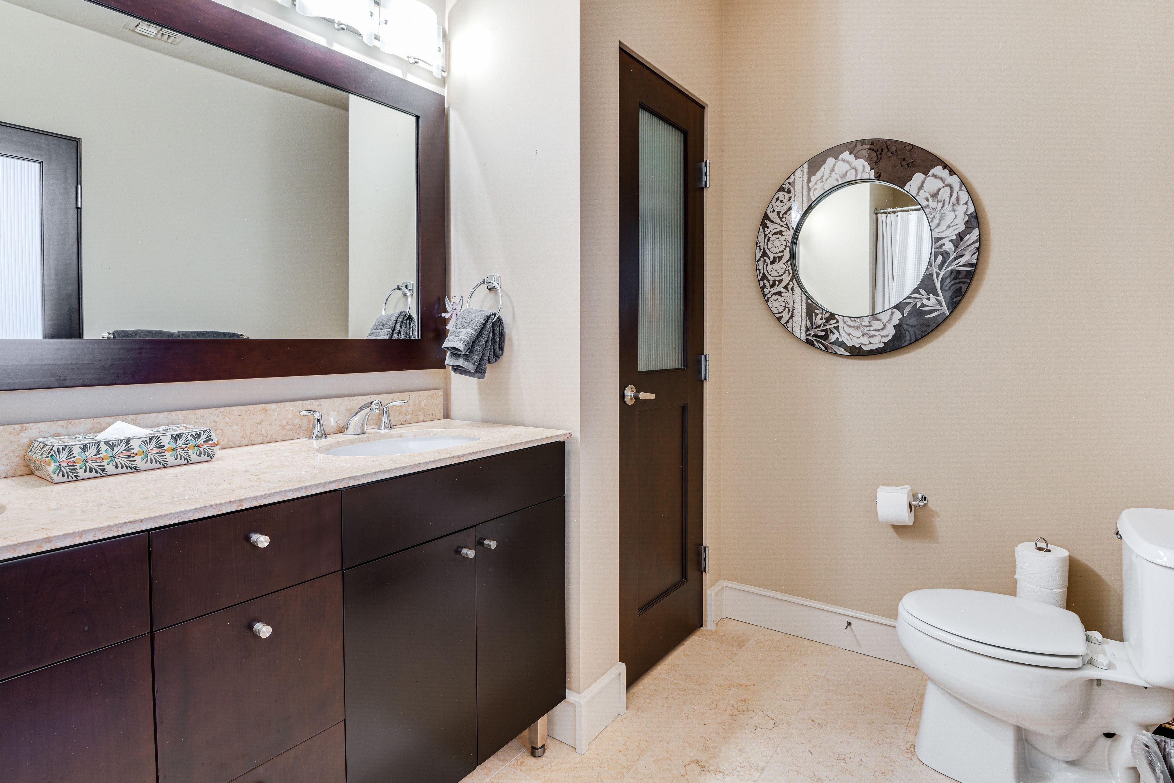 Full Bathroom