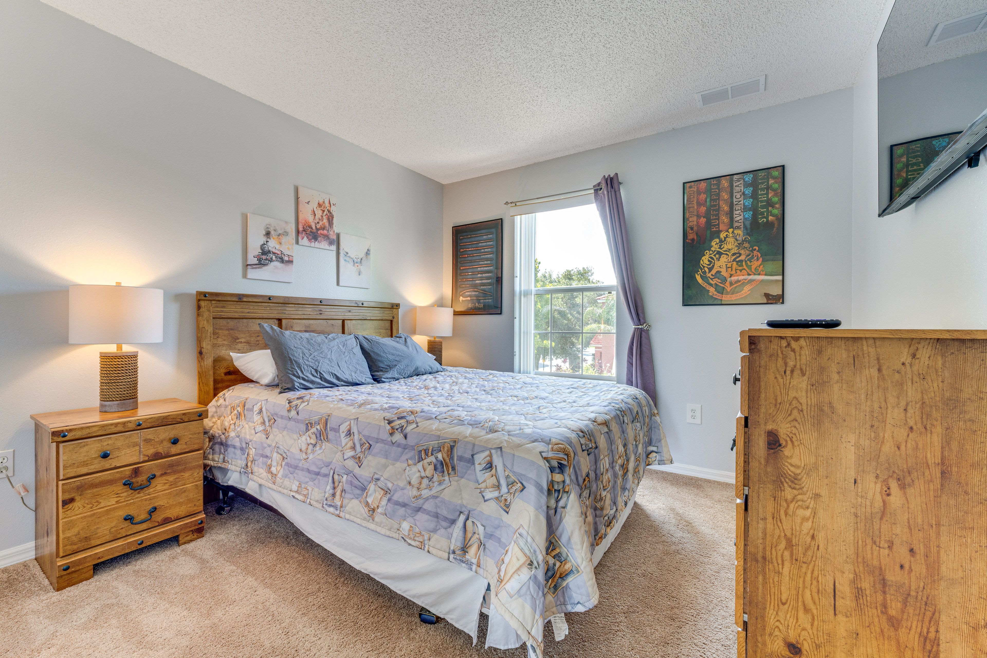 Bedroom 2 | Queen Bed | 2nd Floor