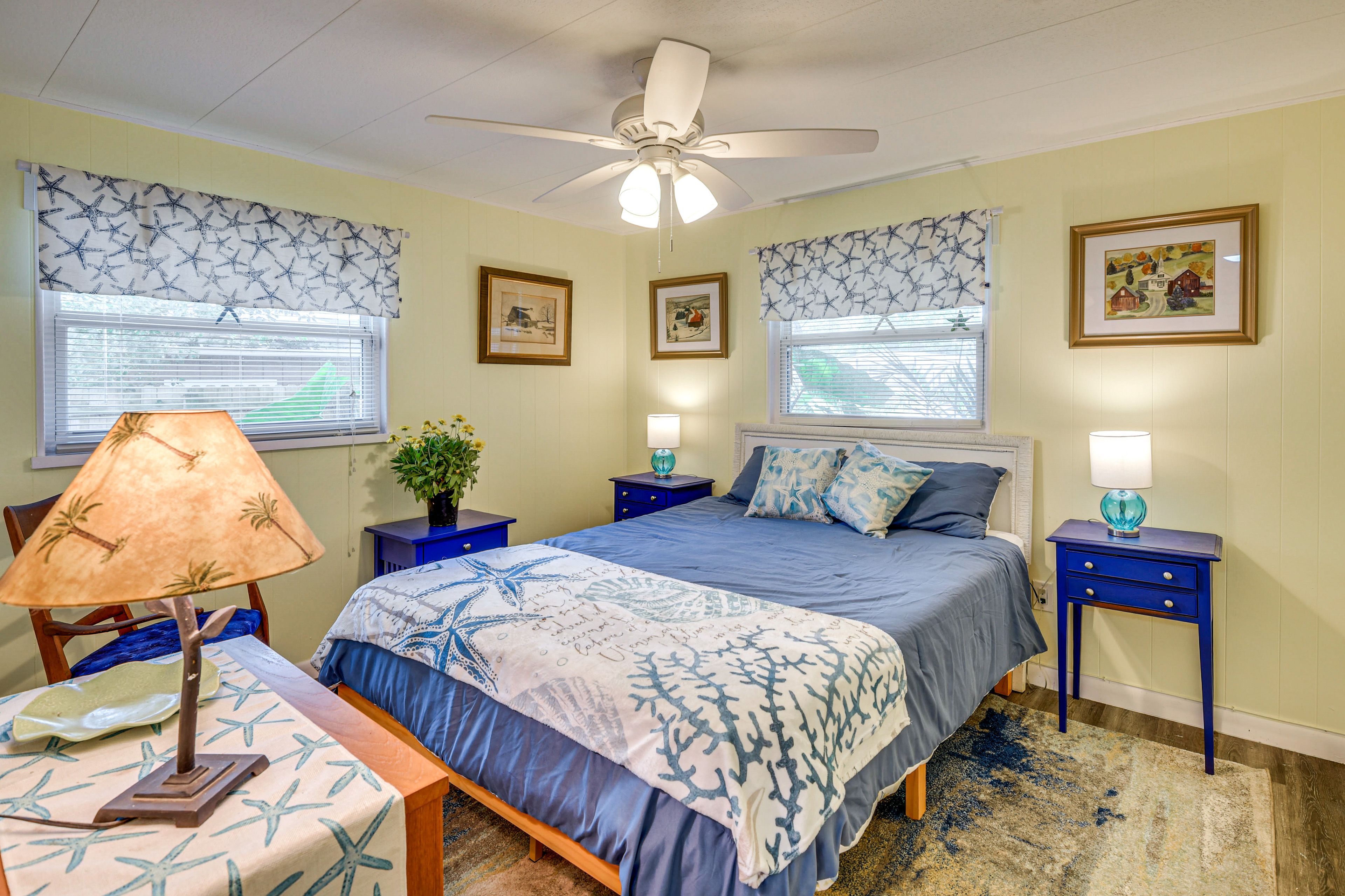 Bedroom 2 | Queen Bed