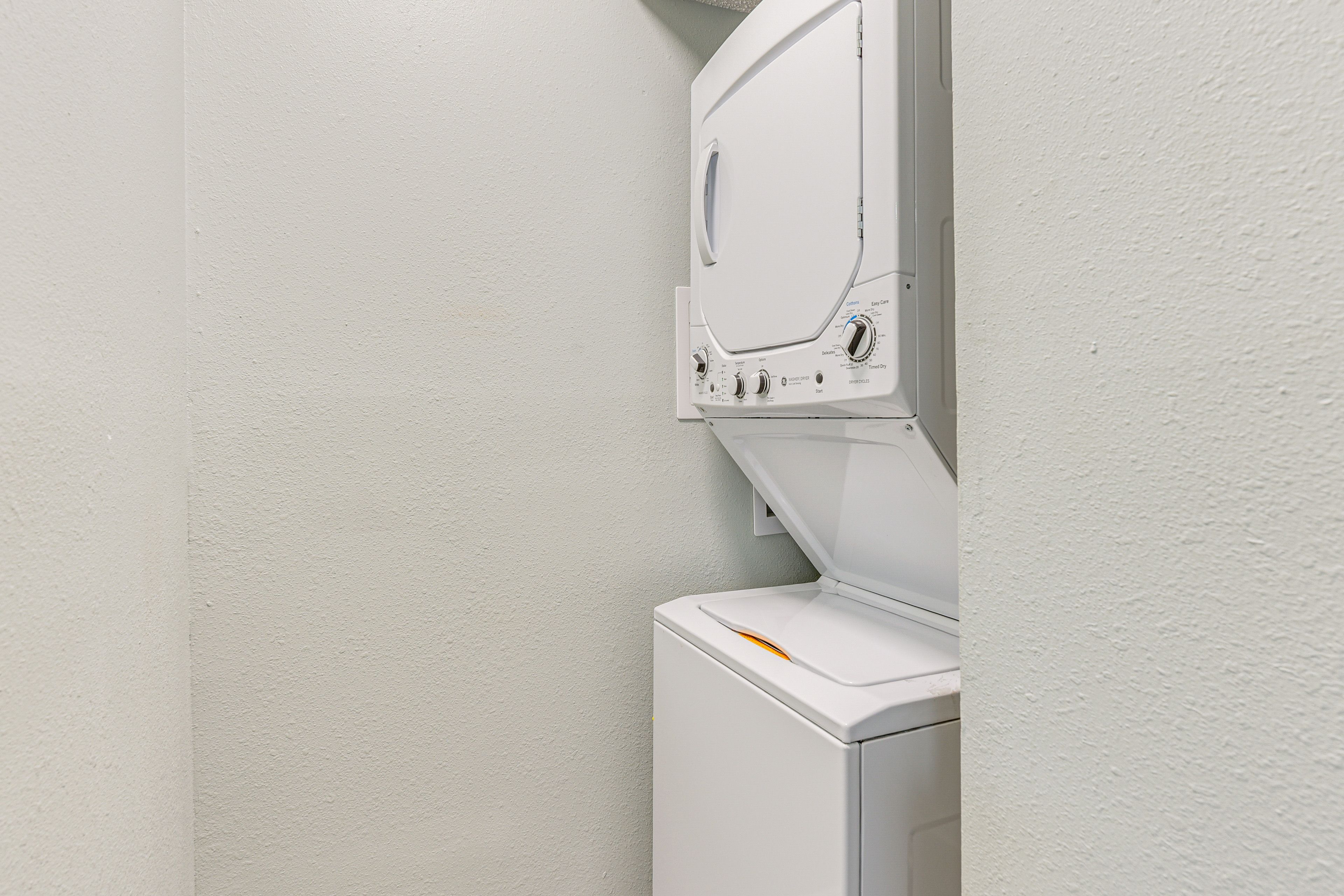 Washer/Dryer | 1st Floor