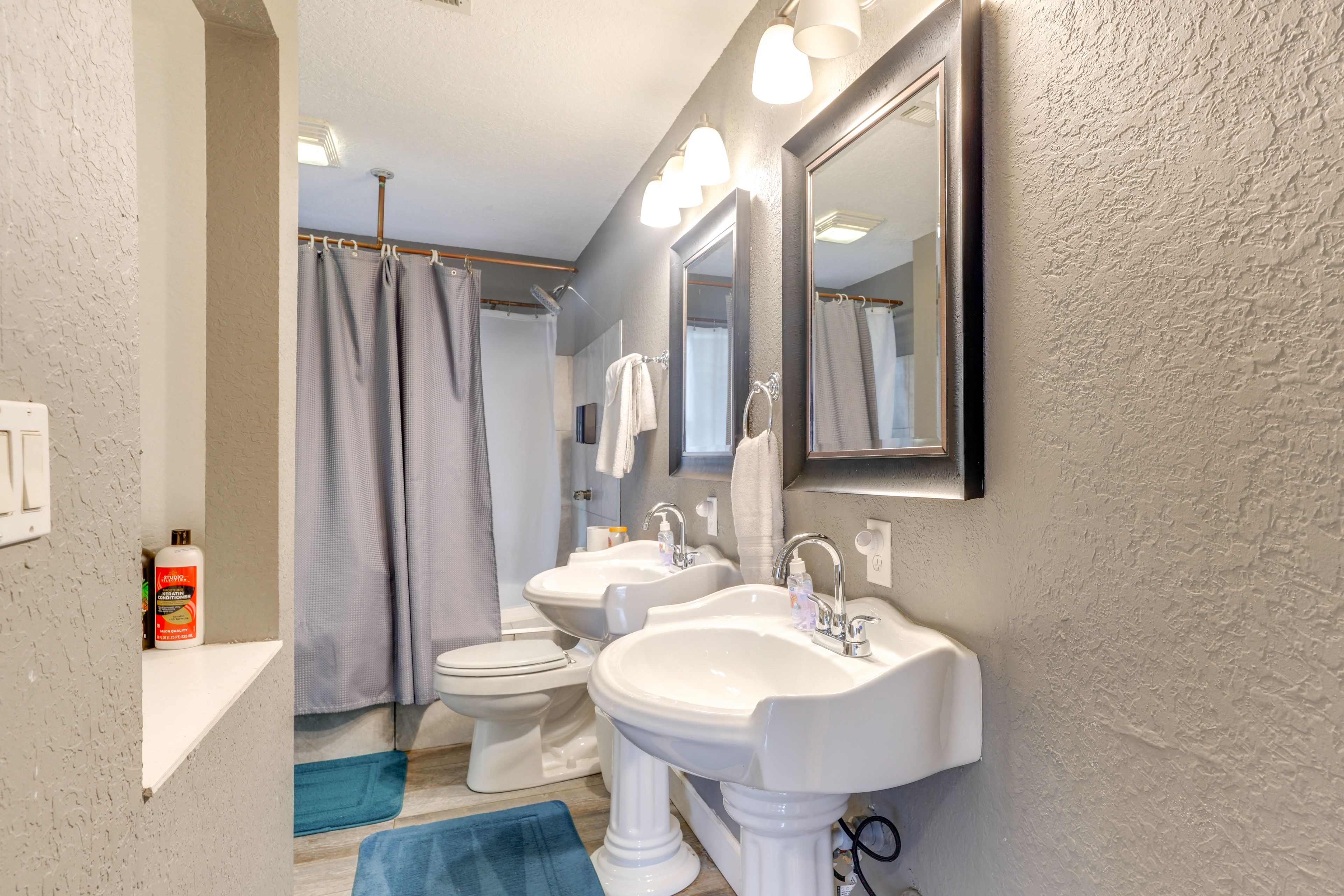 Bathroom | Towels Provided | 2nd Floor