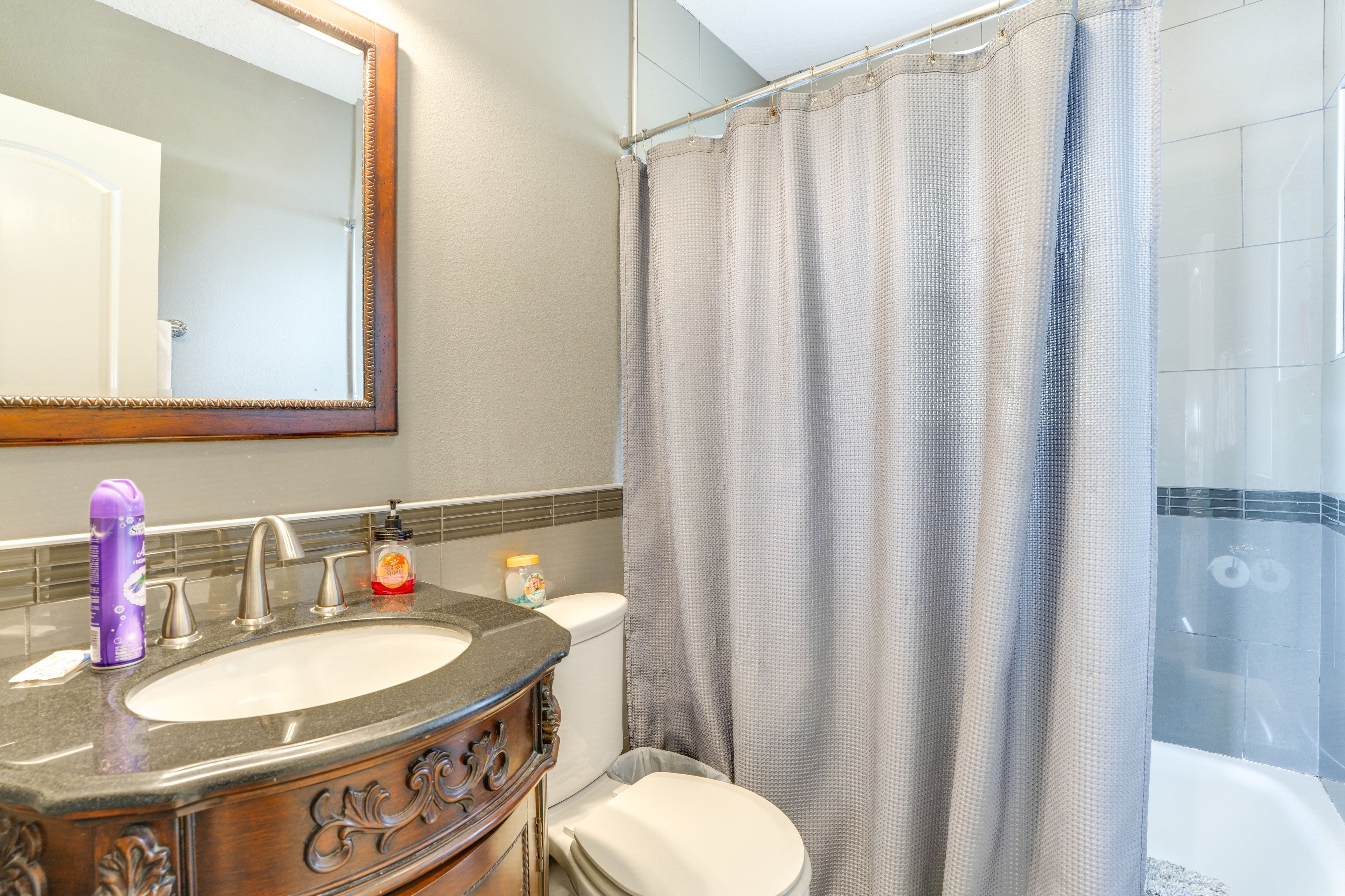 Bathroom | Towels Provided | 1st Floor