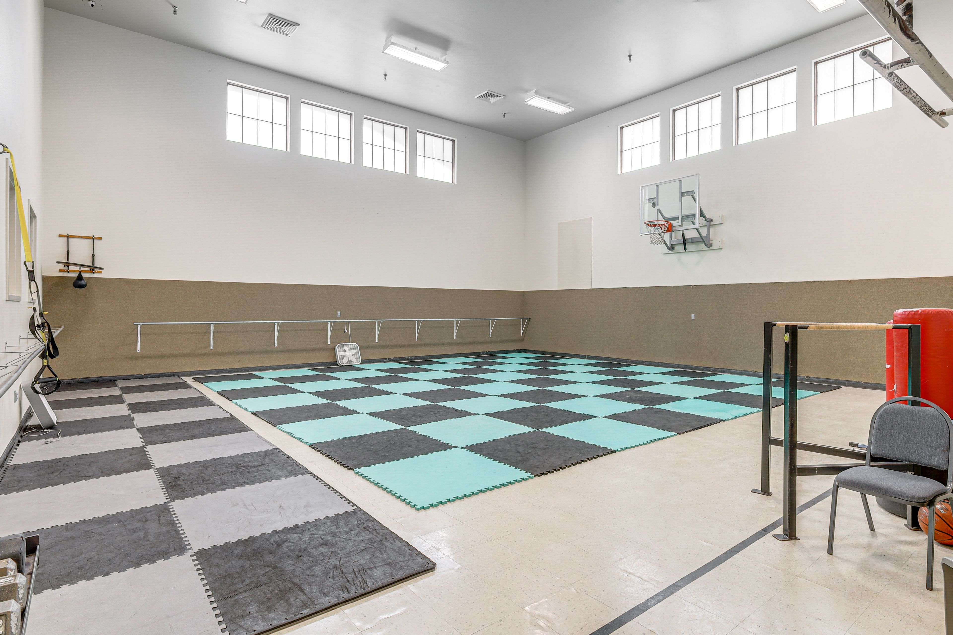 Community Gym