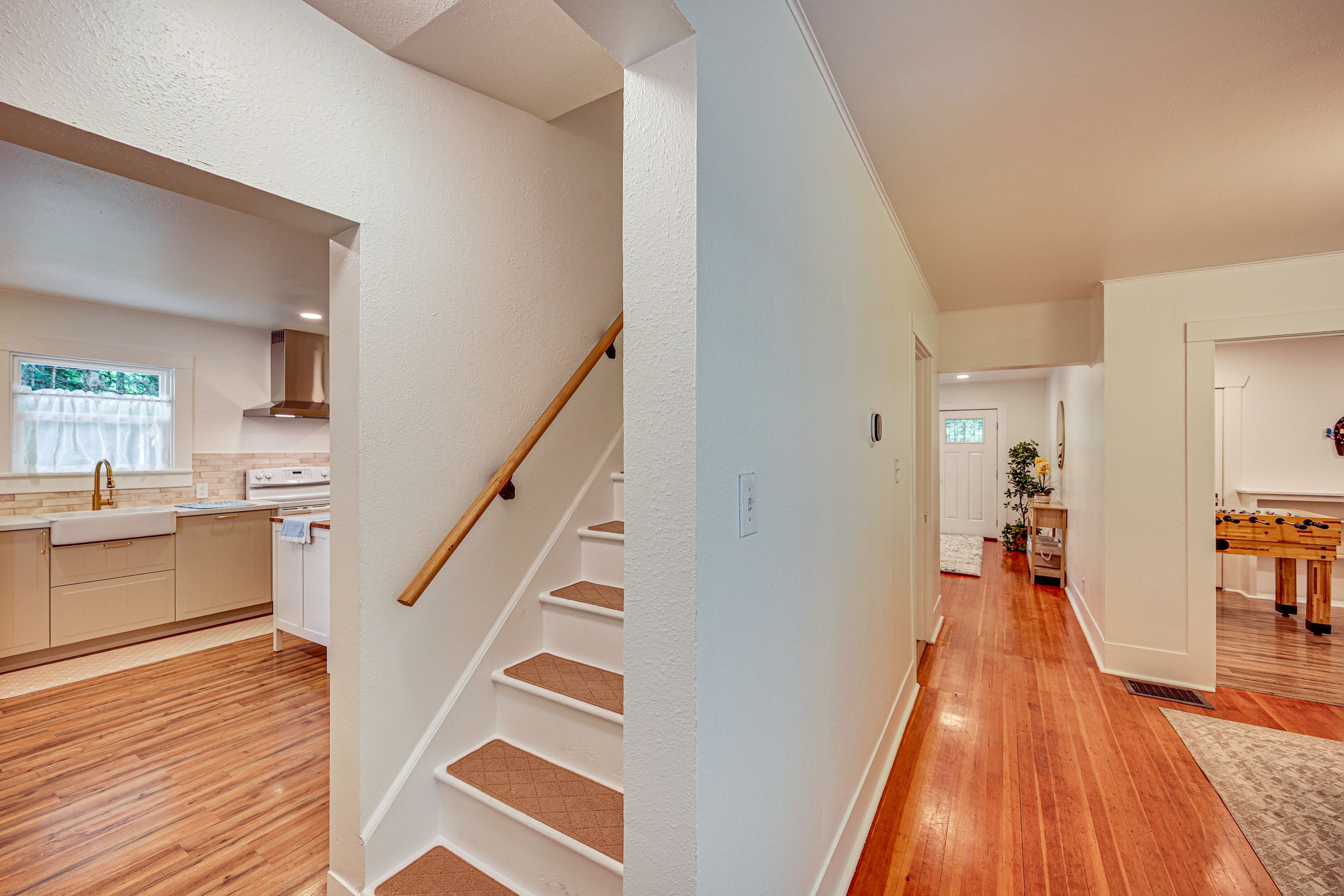 Stairs to 2nd Floor