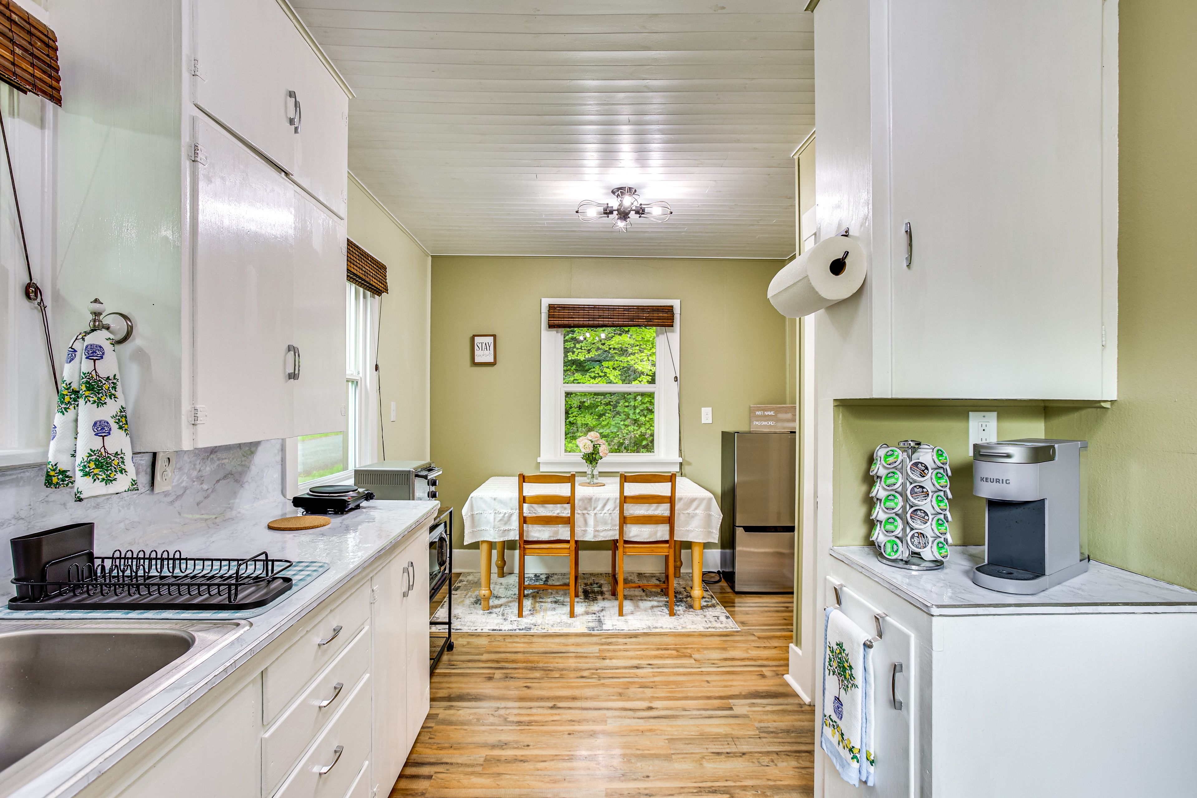 Kitchenette | Cooking Basics | Keurig