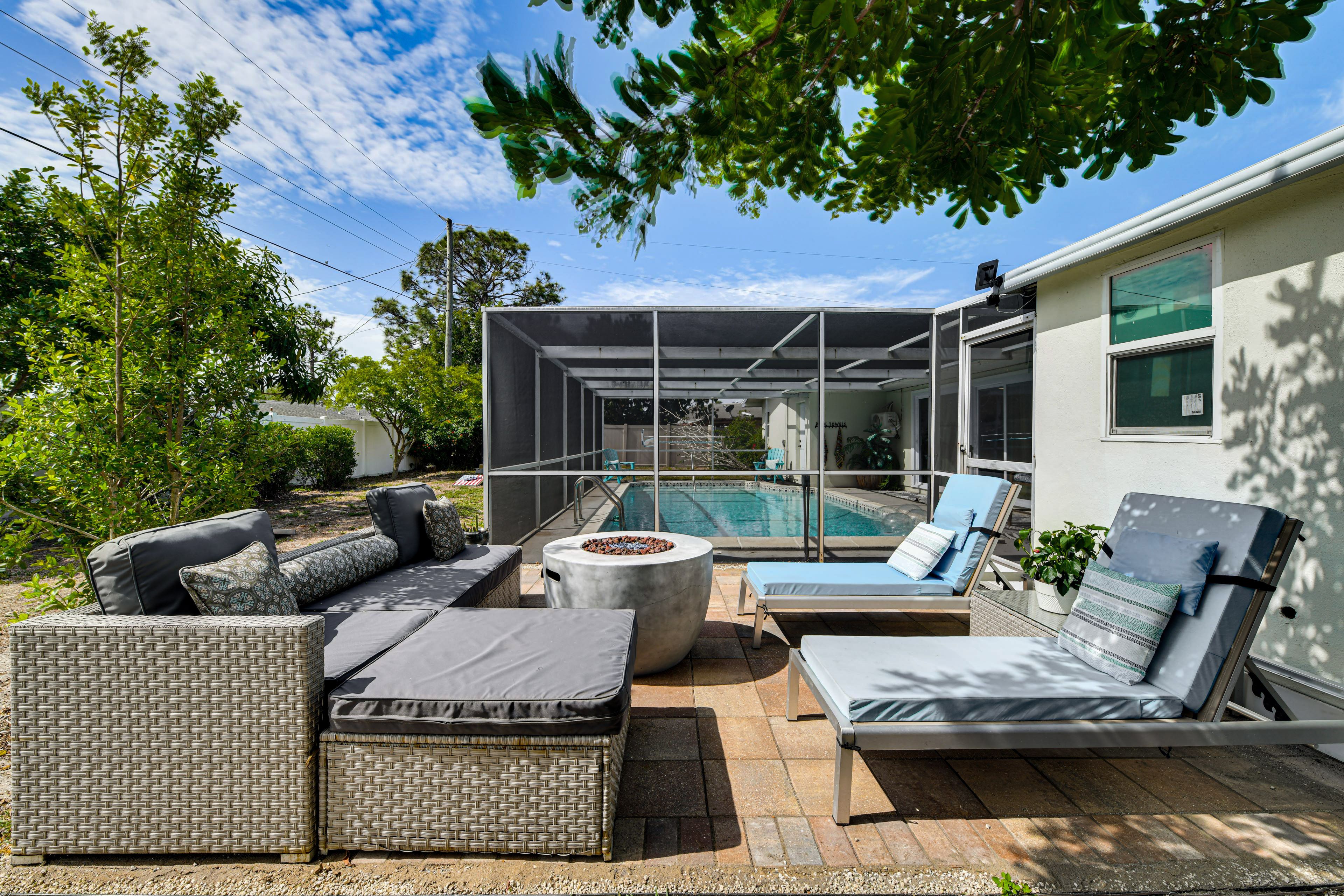 Furnished Patio | Fire Pit