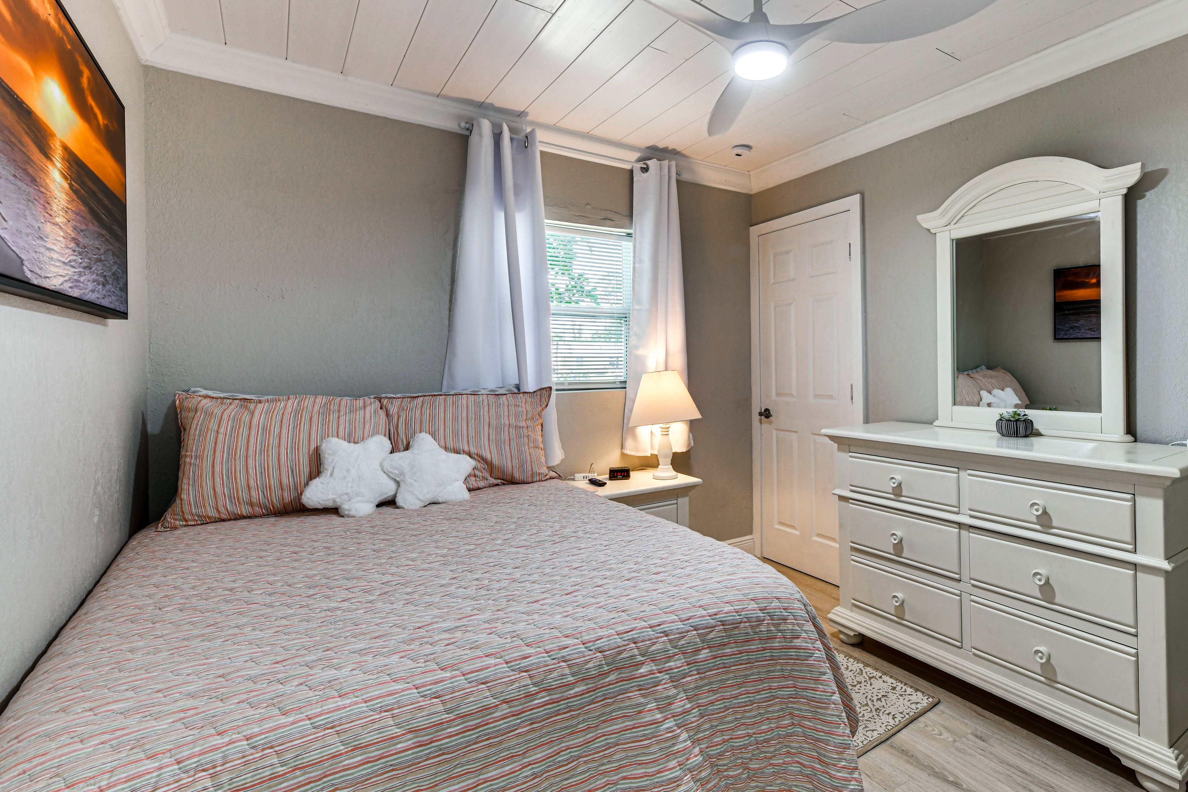 Bedroom 2 | Full Bed