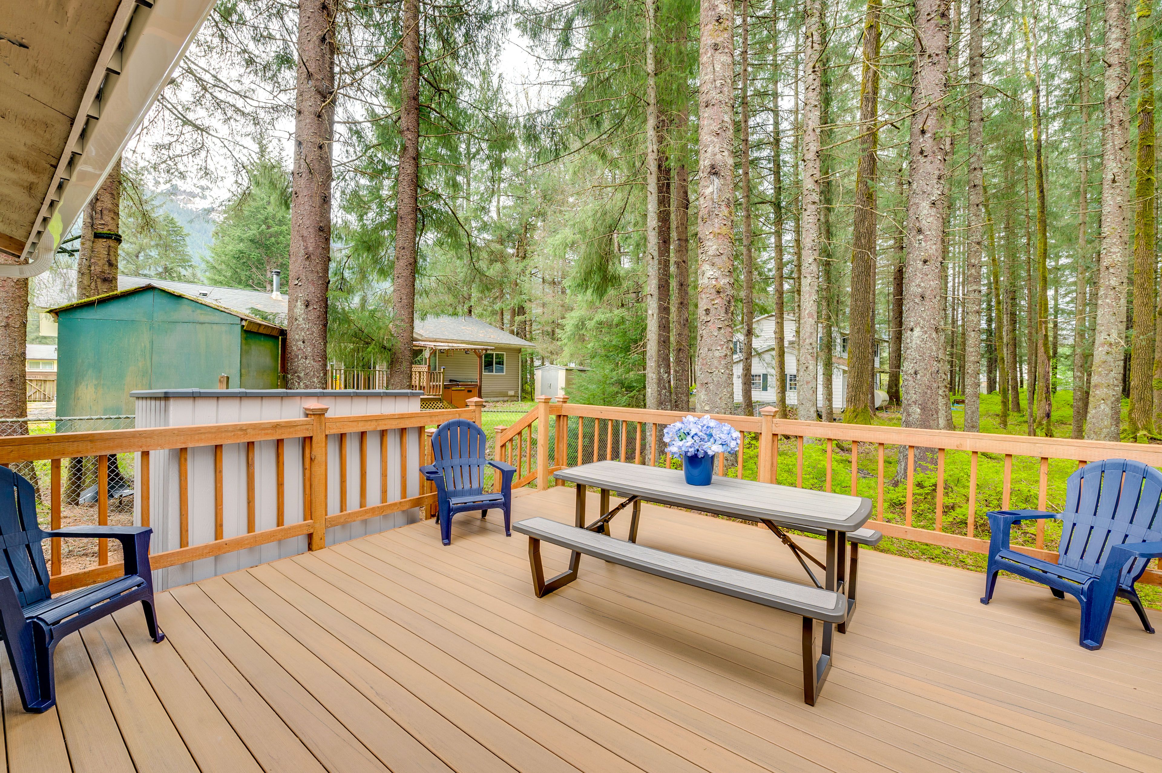Private Deck