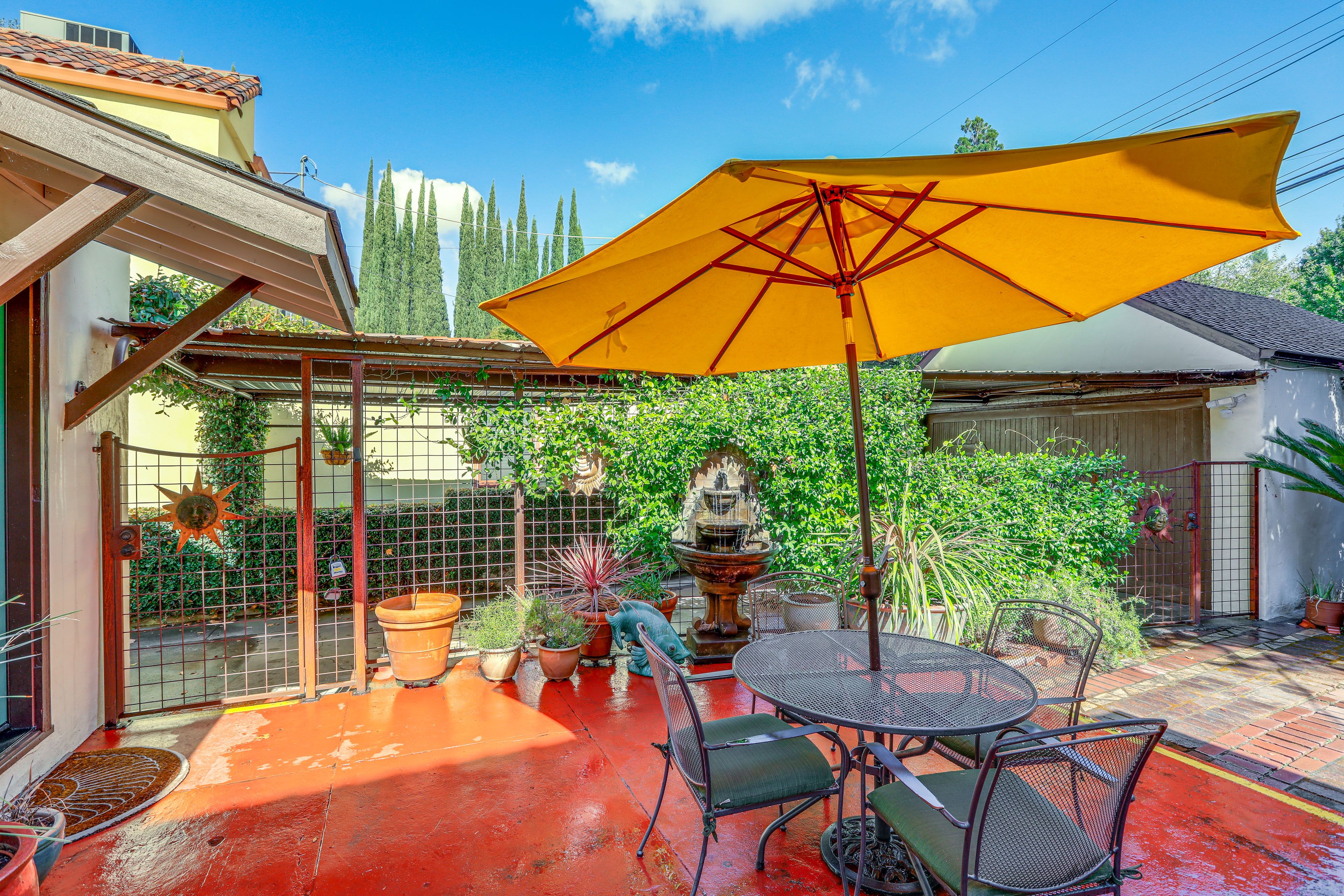 House Exterior | Furnished Patio | Dining Area | Garden