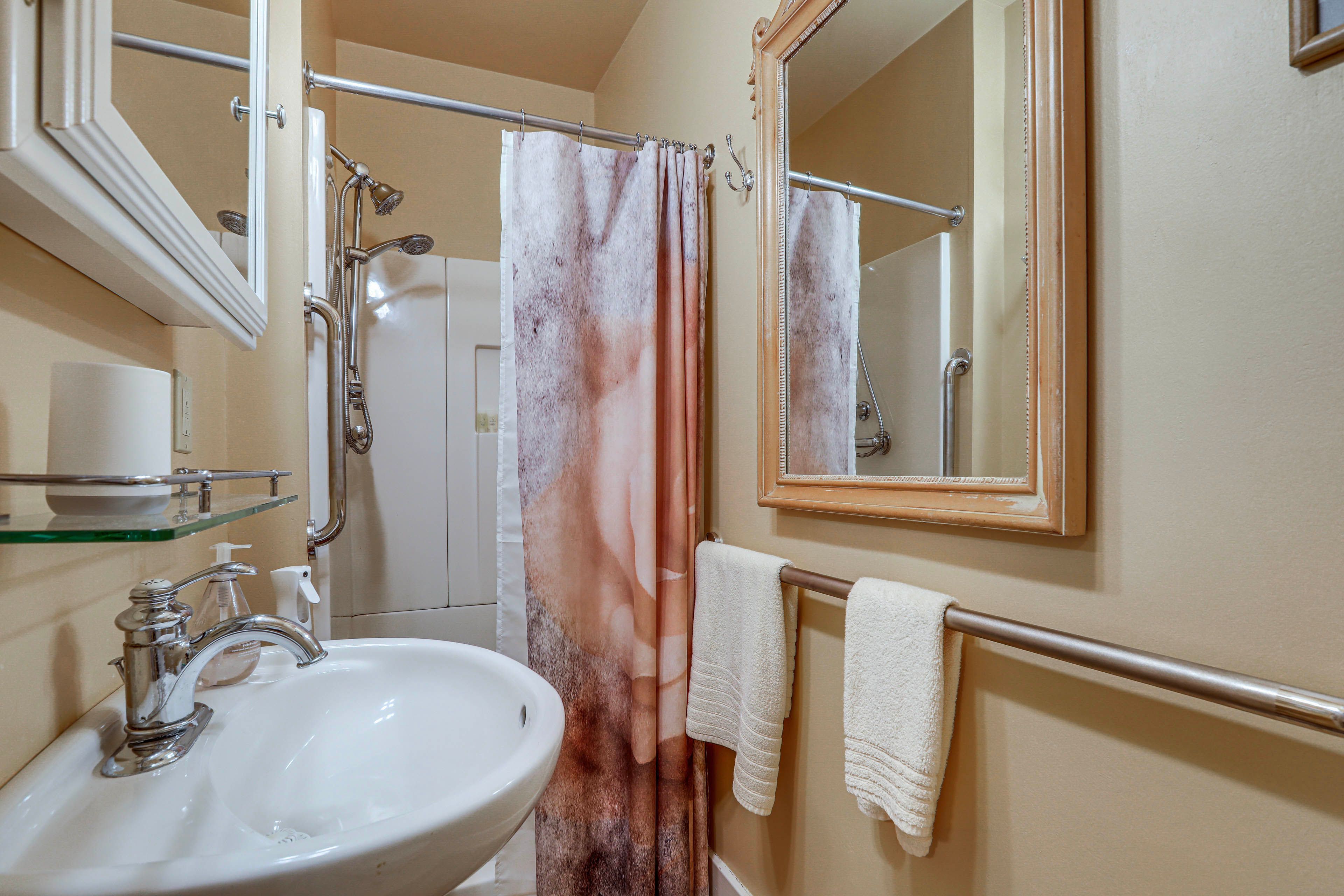 En-Suite Bathroom