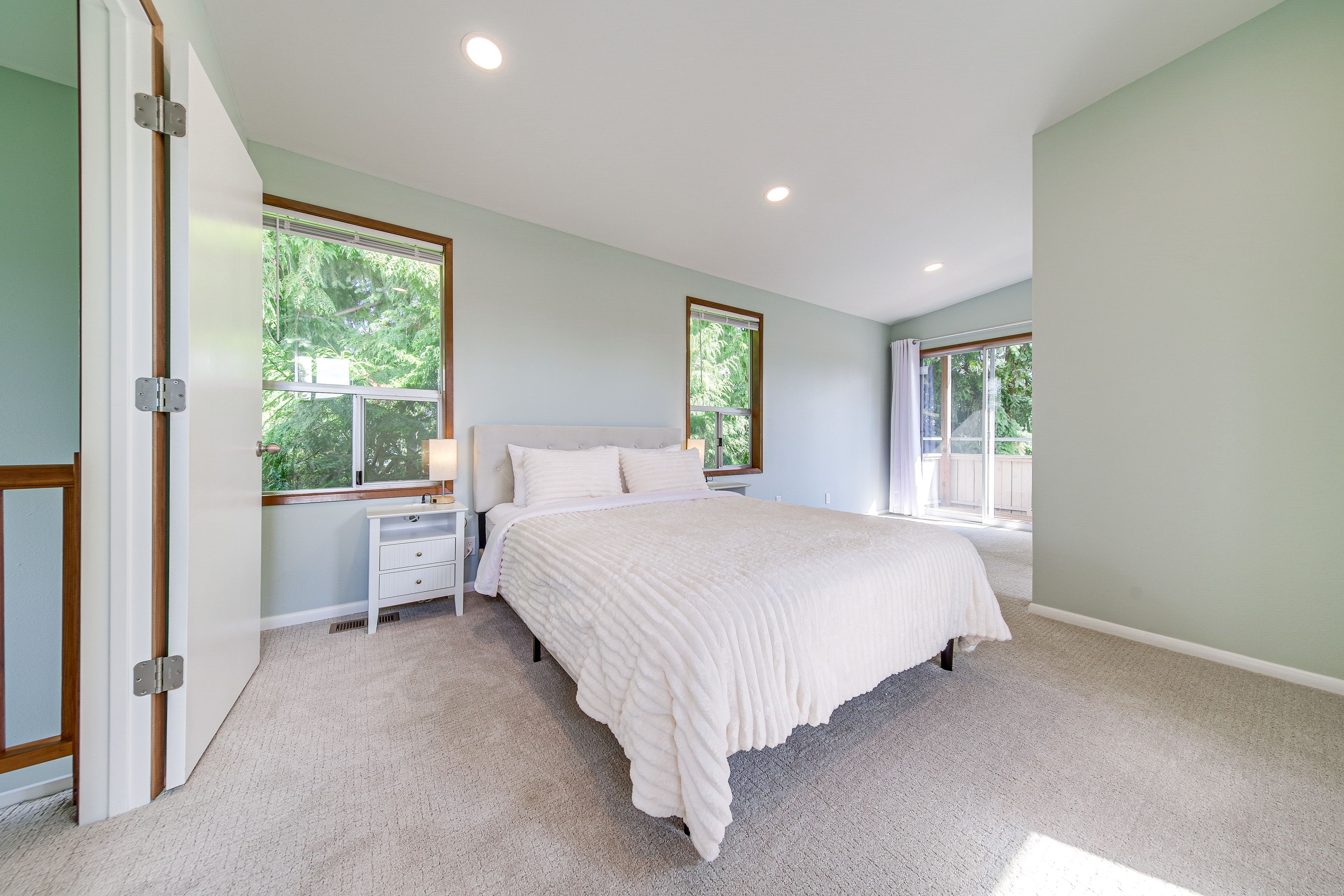 Bedroom 2 | Queen Bed | 2nd Floor