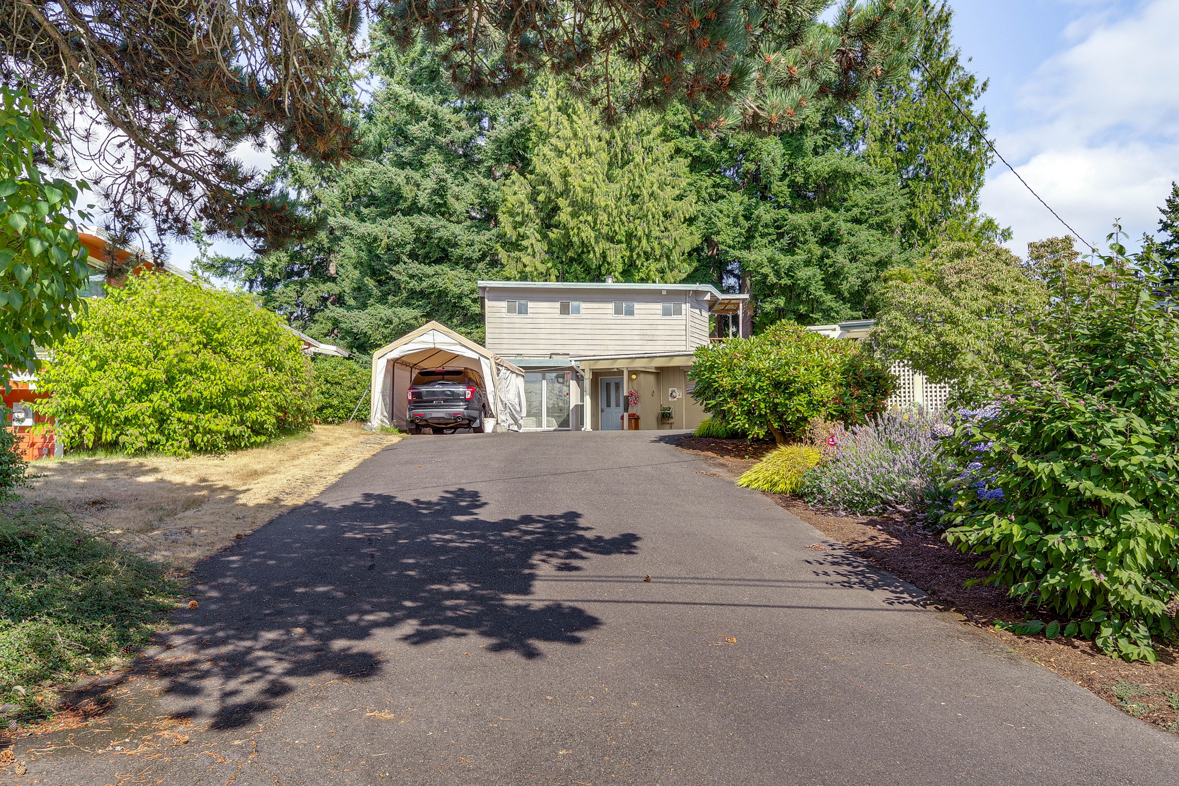 Parking | Paved Area (2 Vehicles)