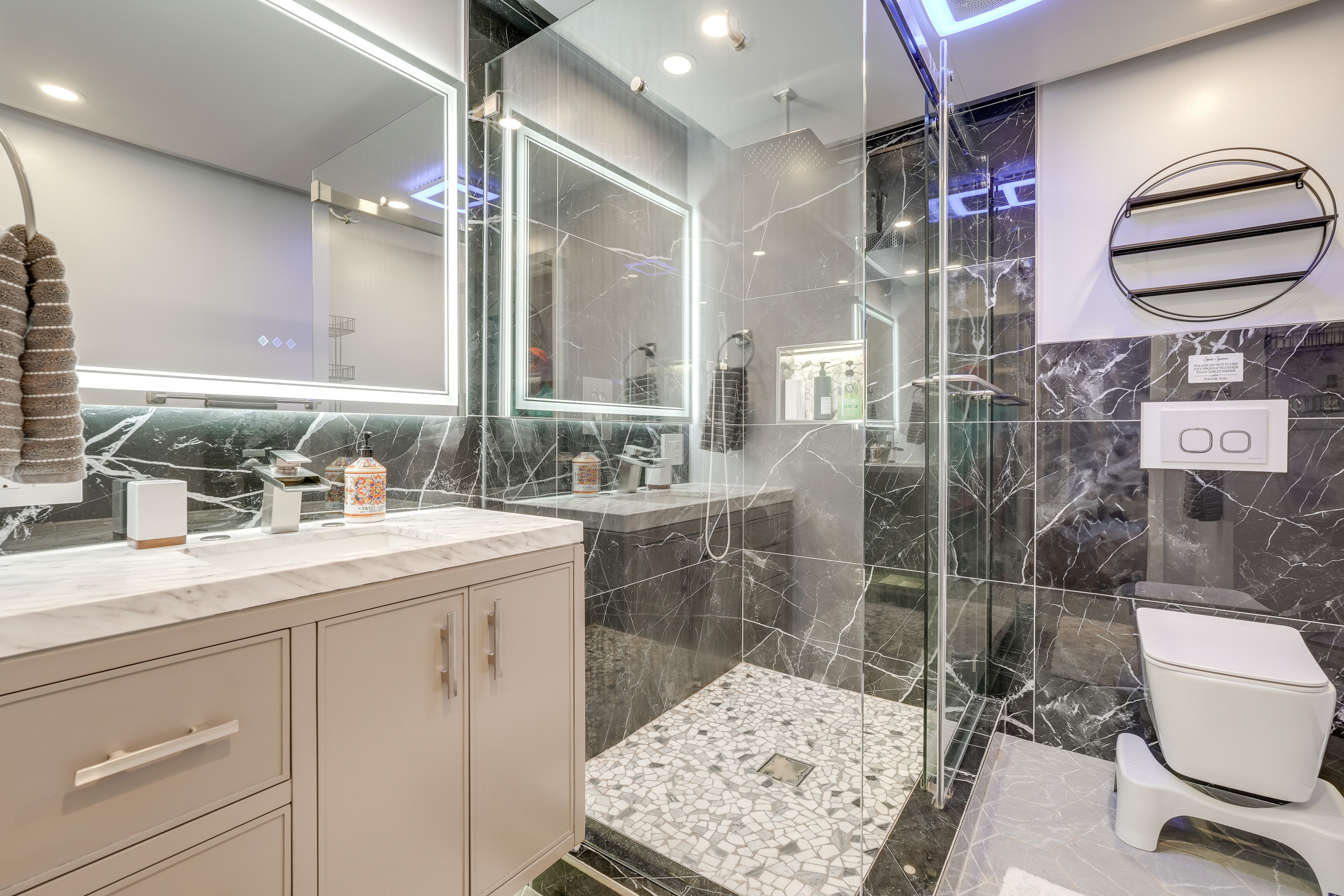 En-Suite Bathroom | Towels Provided | 1st Floor