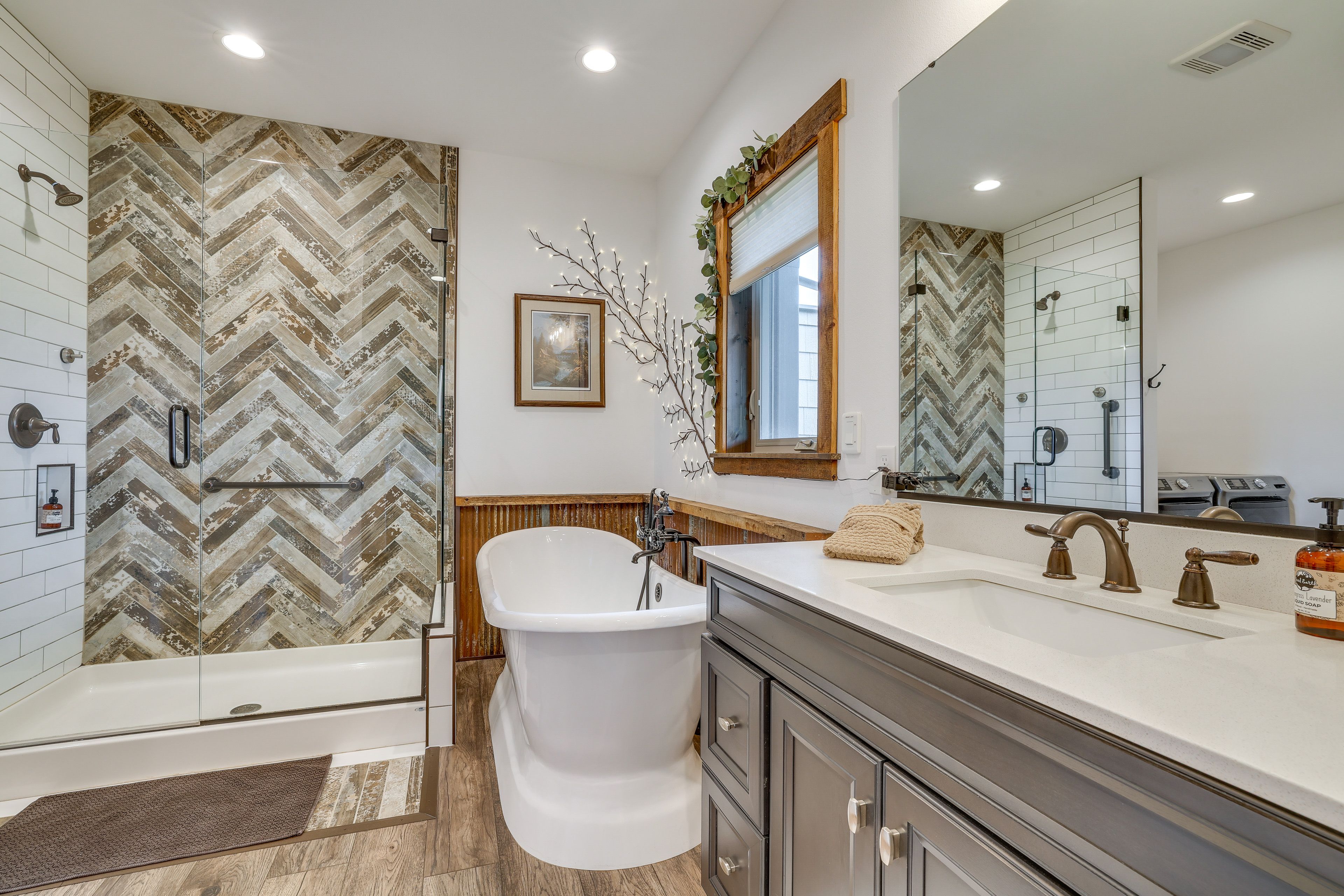 Bathroom | Towels Provided