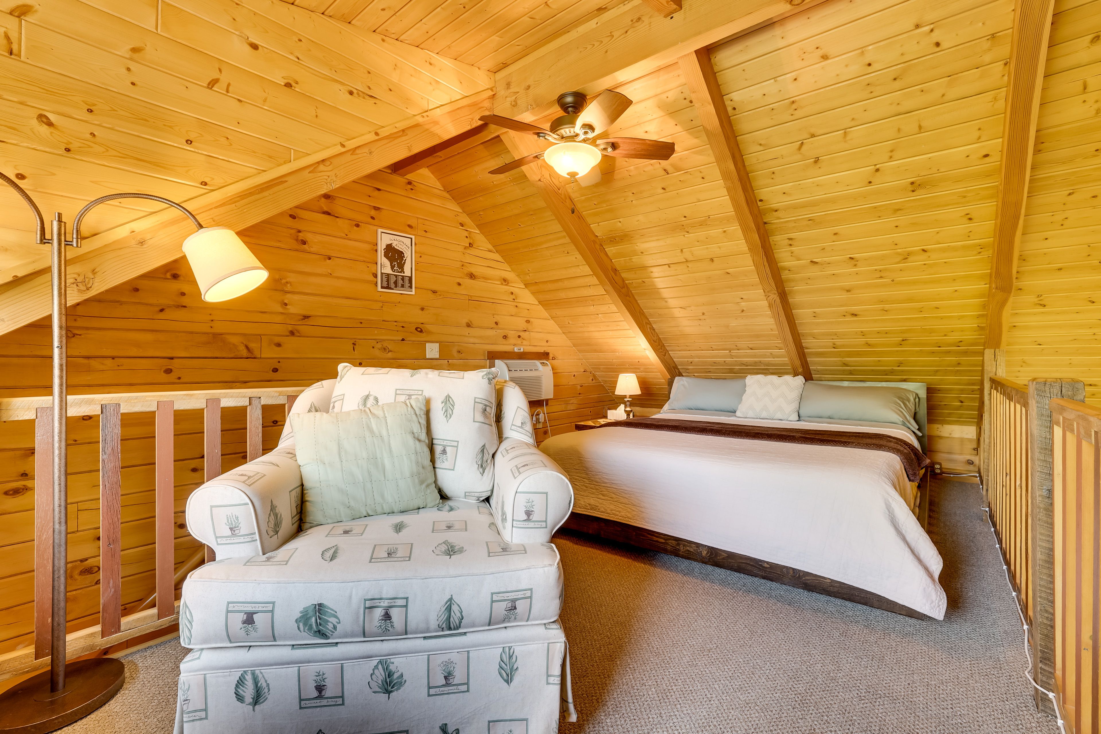 Loft | King Bed