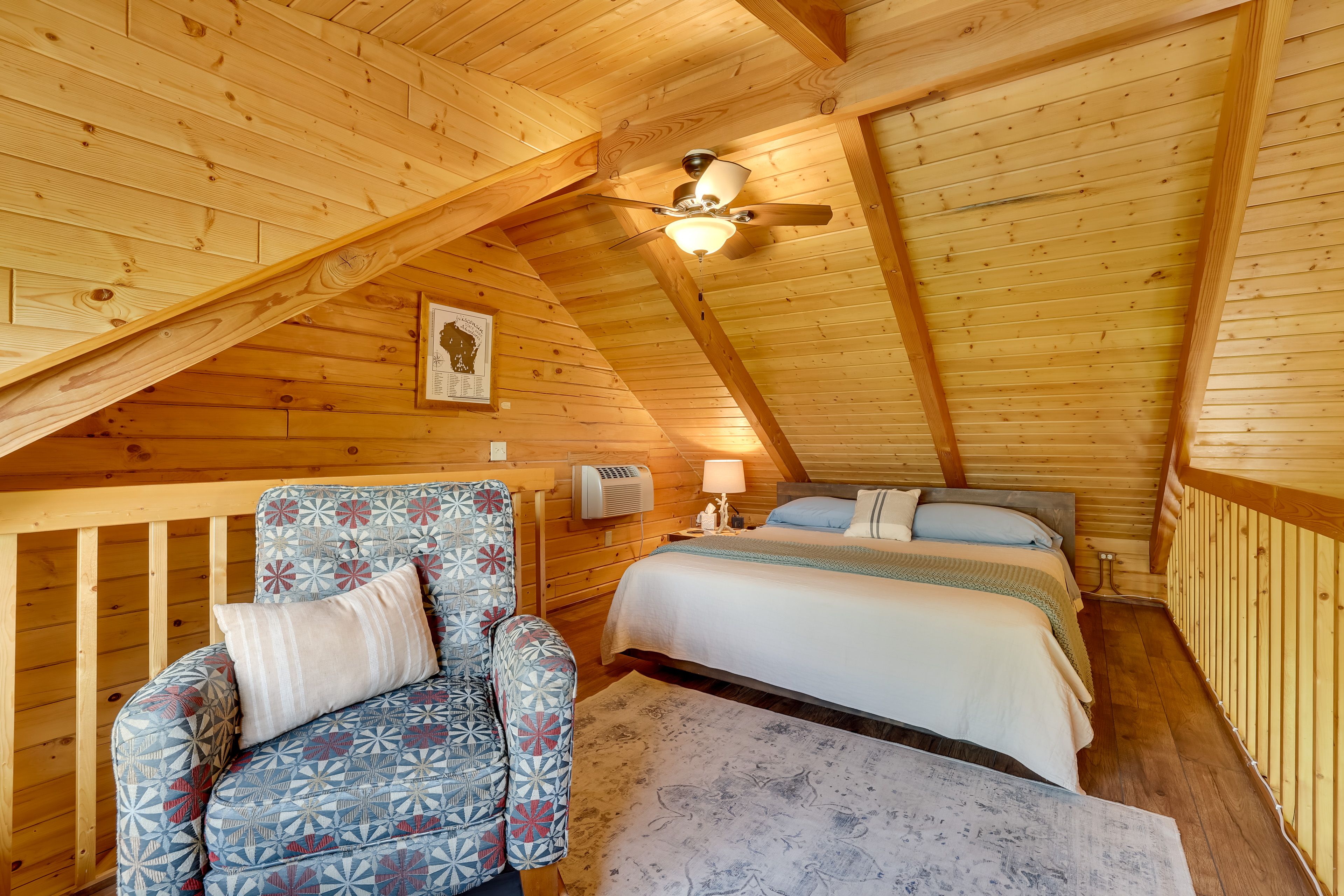 Loft | King Bed