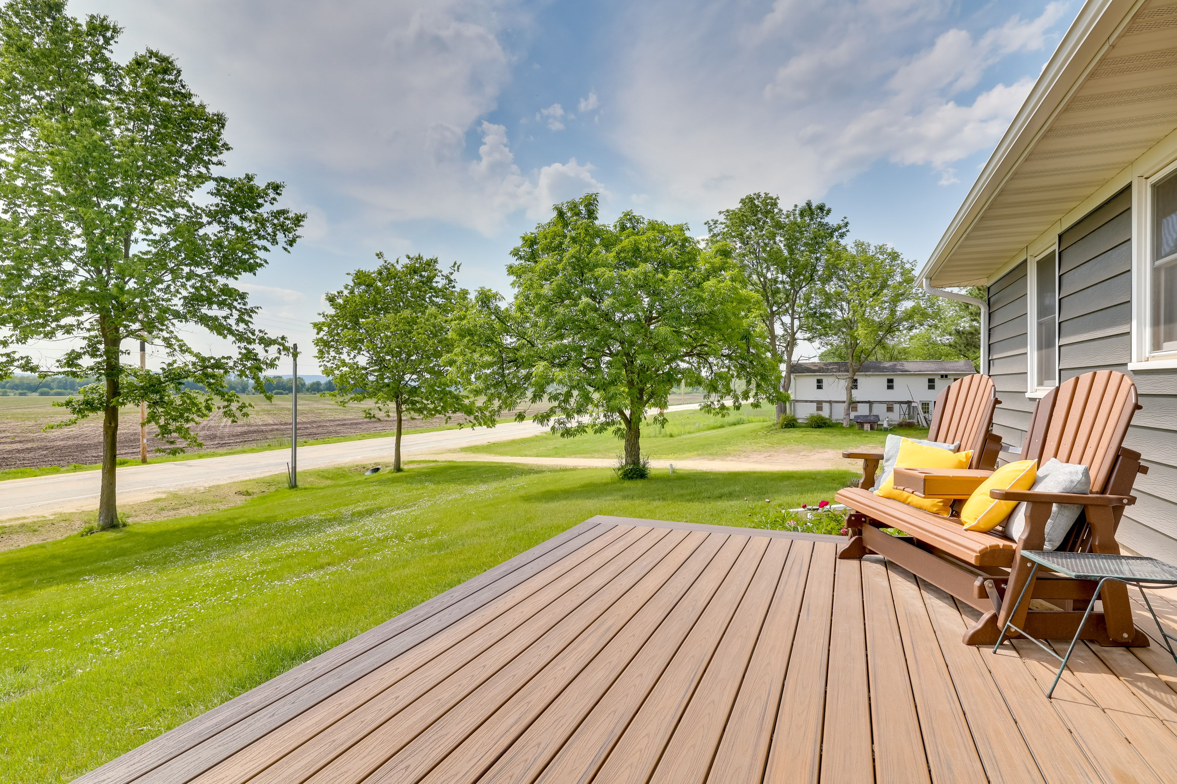 Furnished Deck | Wood-Burning Fire Pit | Private Yard (Unfenced)