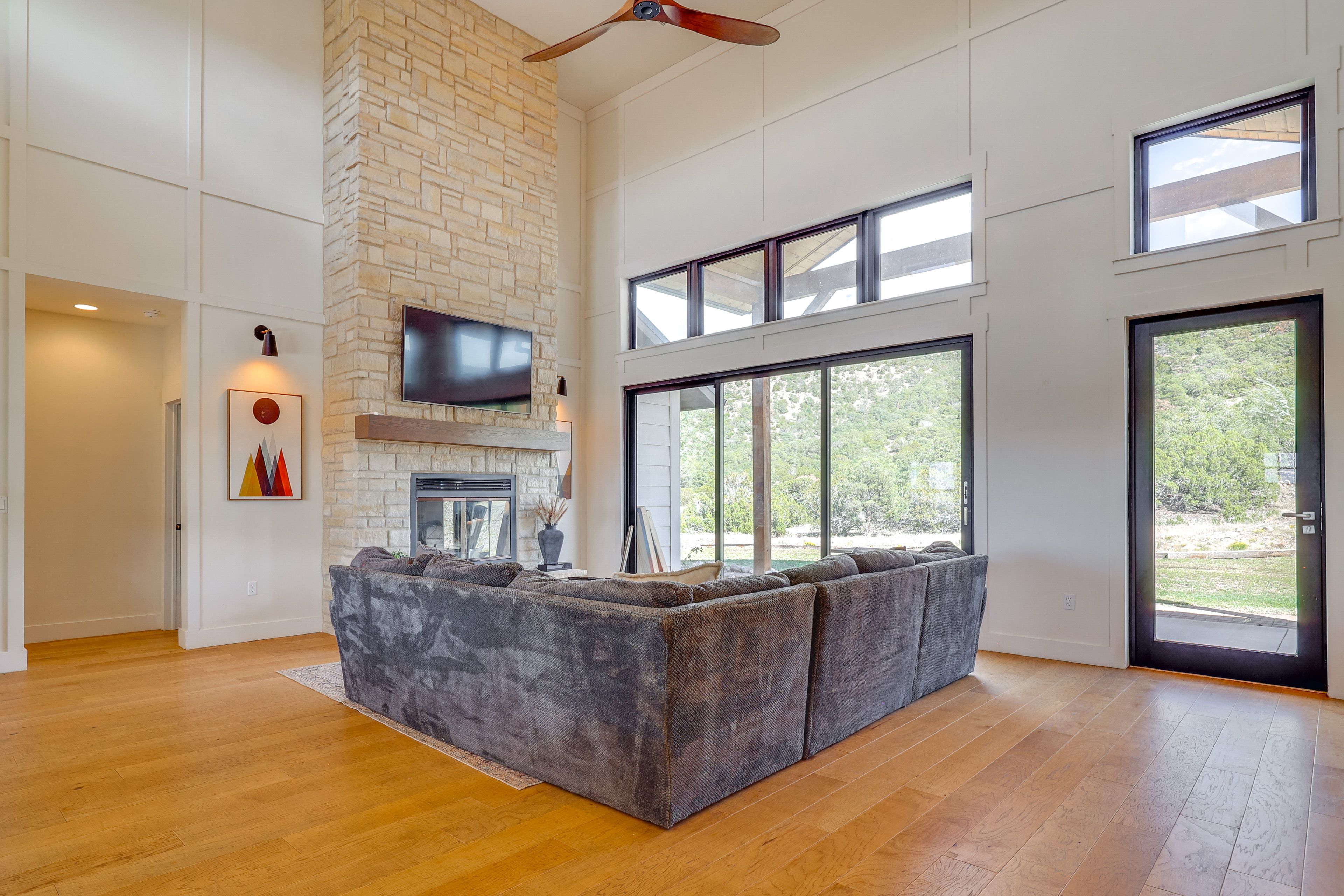 Living Room | 2-Story Home | Mountain Views | Central A/C & Heating