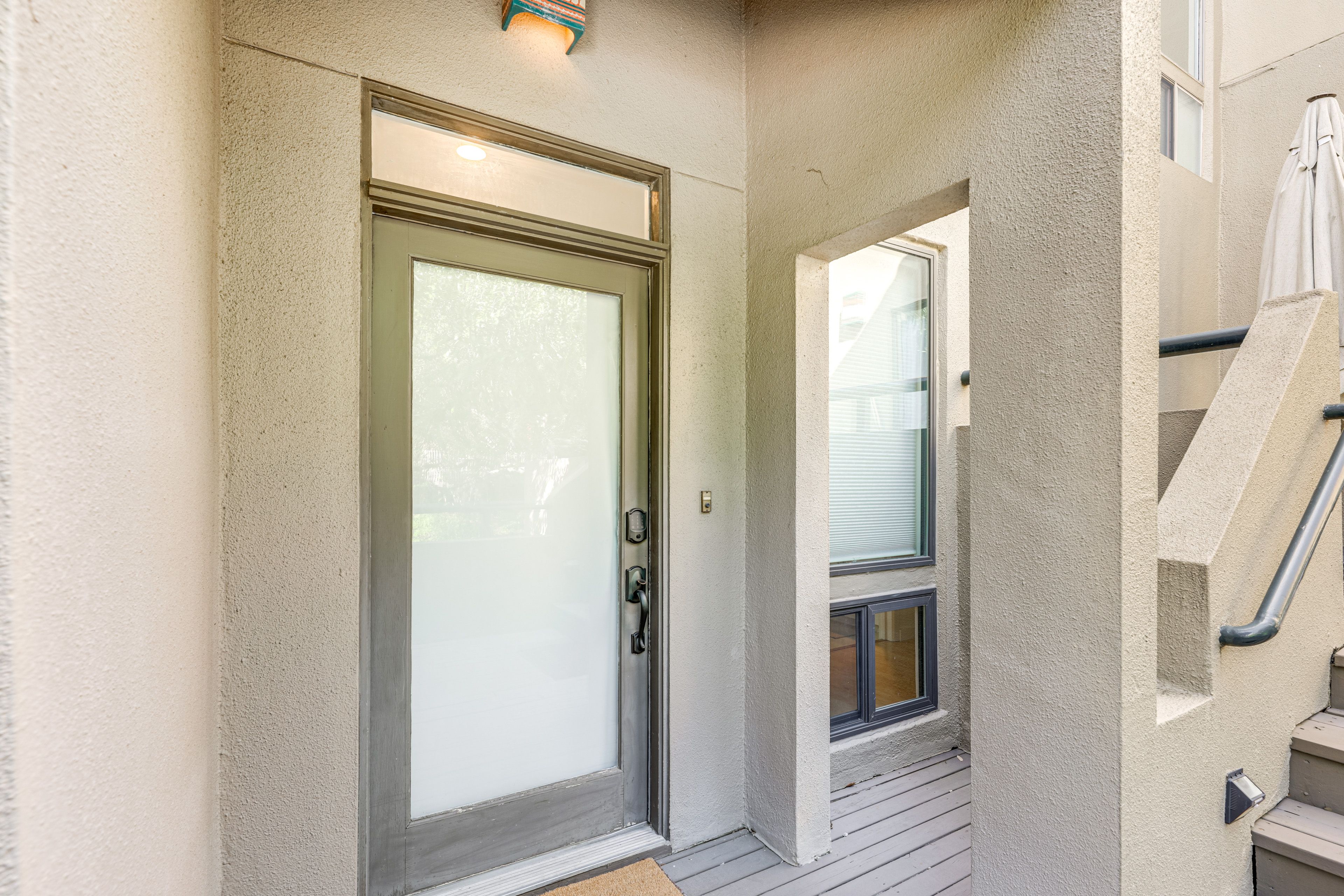 Condo Entrance | 2nd-Floor Unit