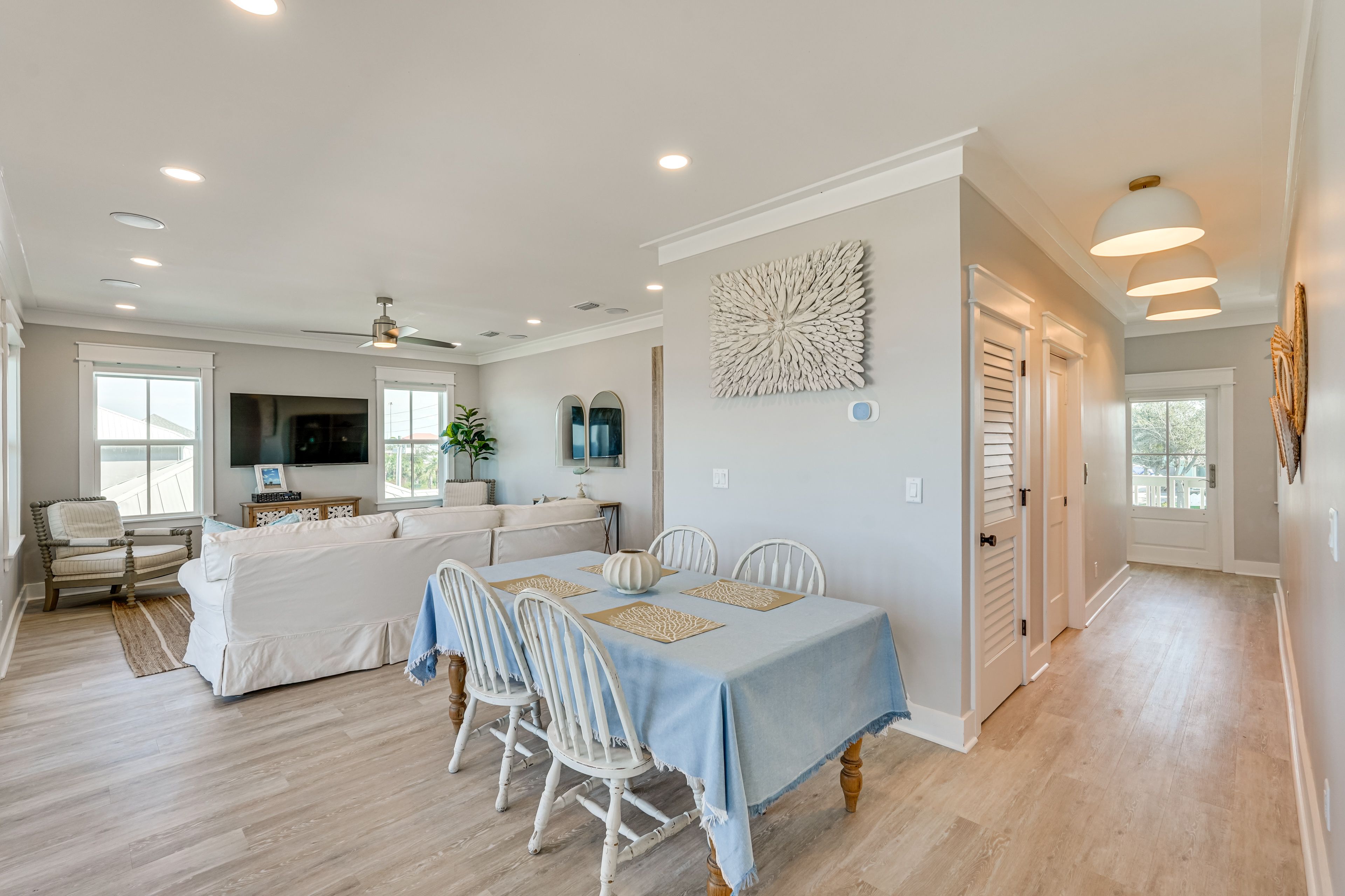 Dining Area | Dishware & Flatware | 4th Floor