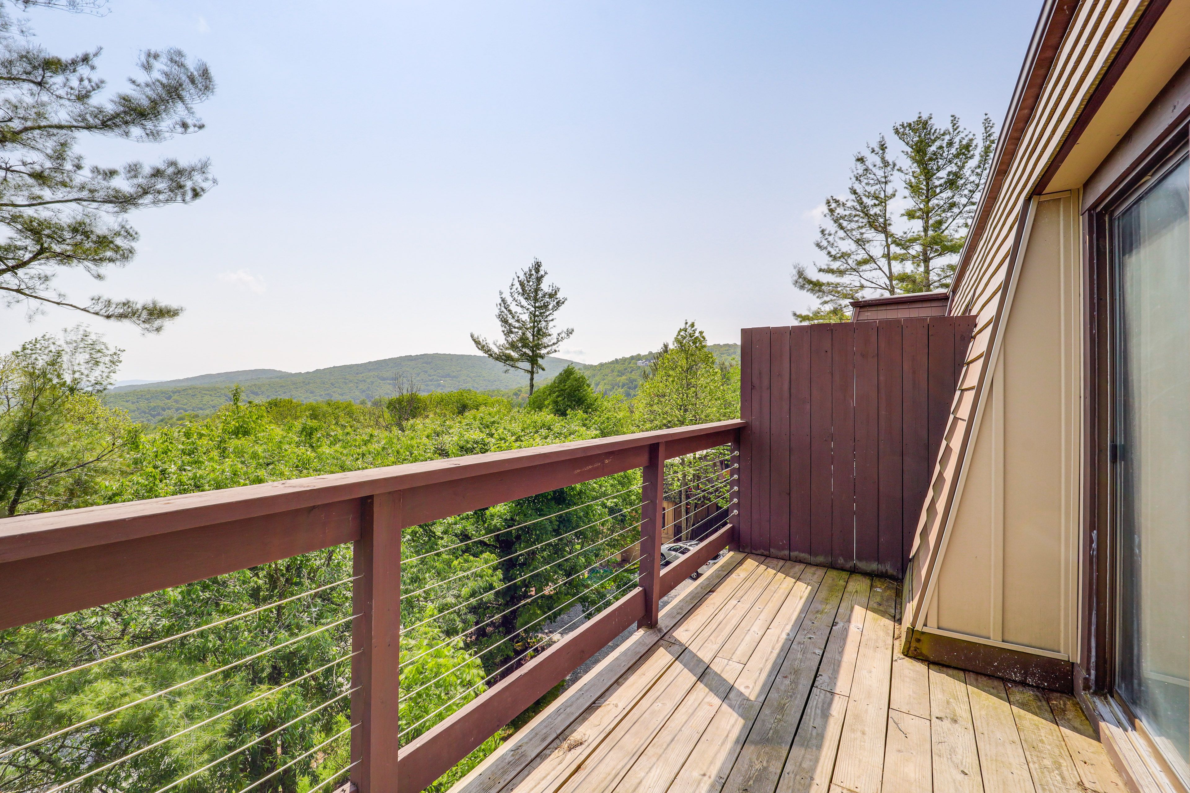 Private Balcony | Mountain View