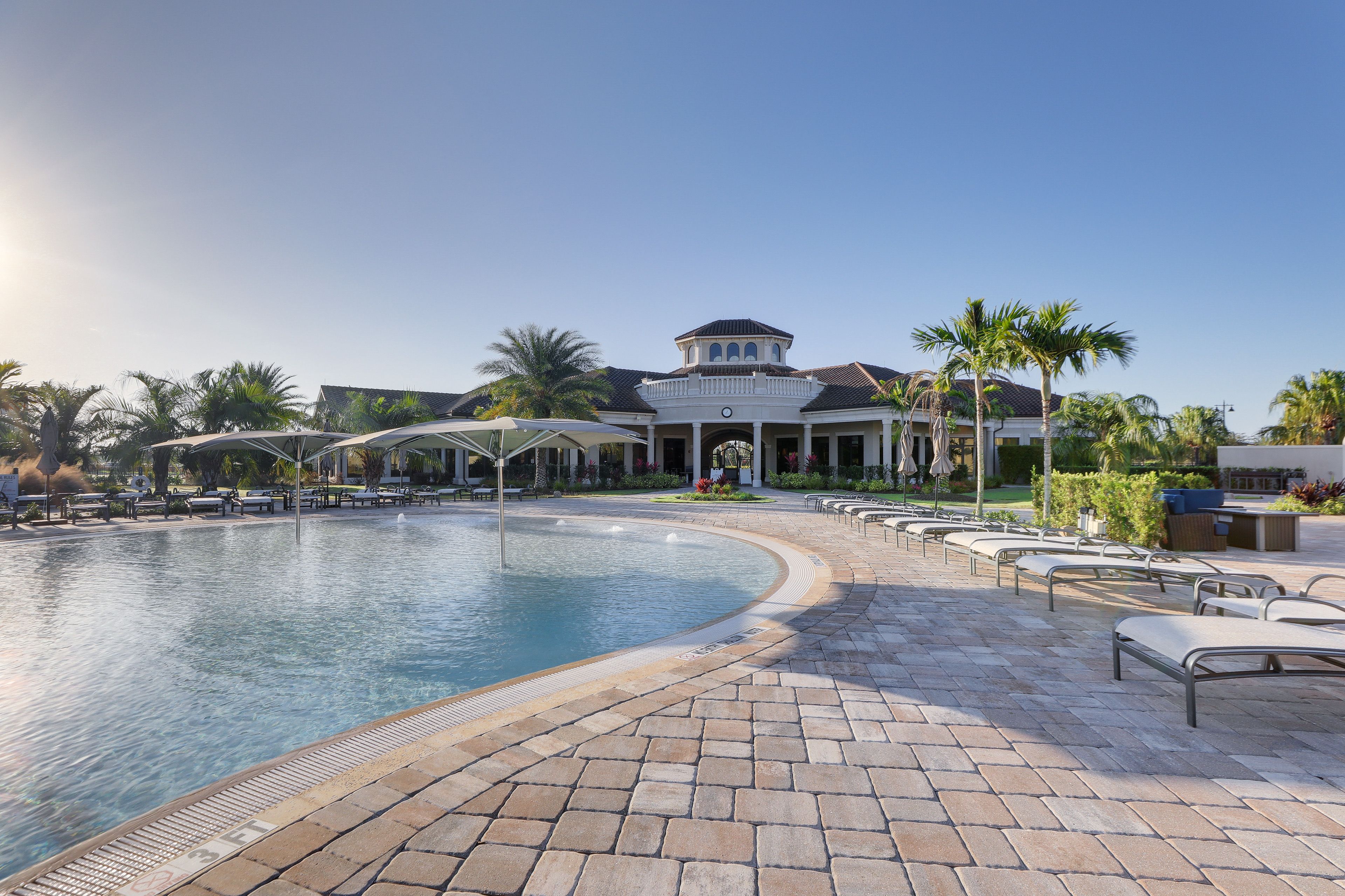 Lakewood National Golf Club | Community Amenities | Outdoor Pool