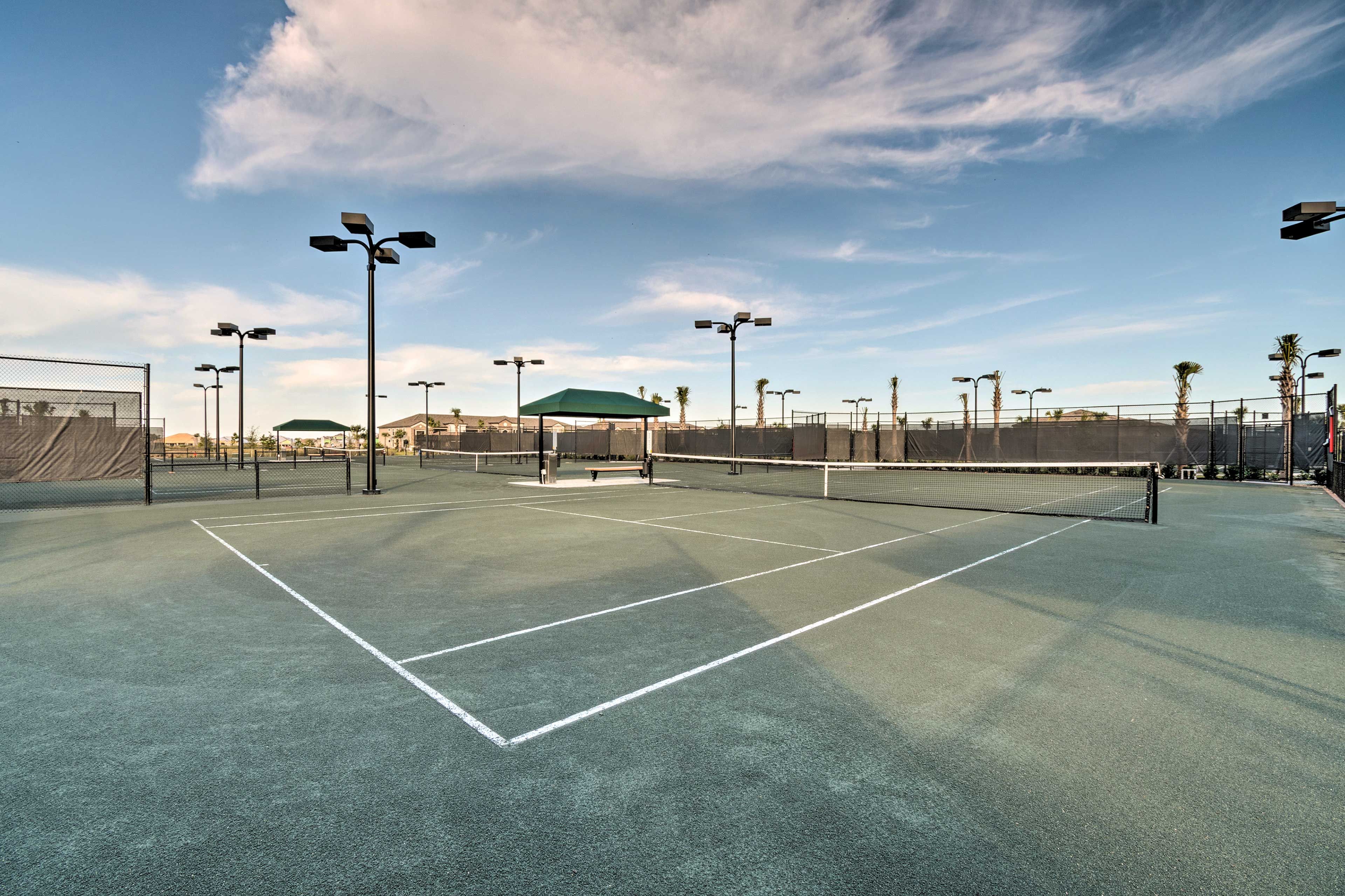Tennis & Pickleball Courts