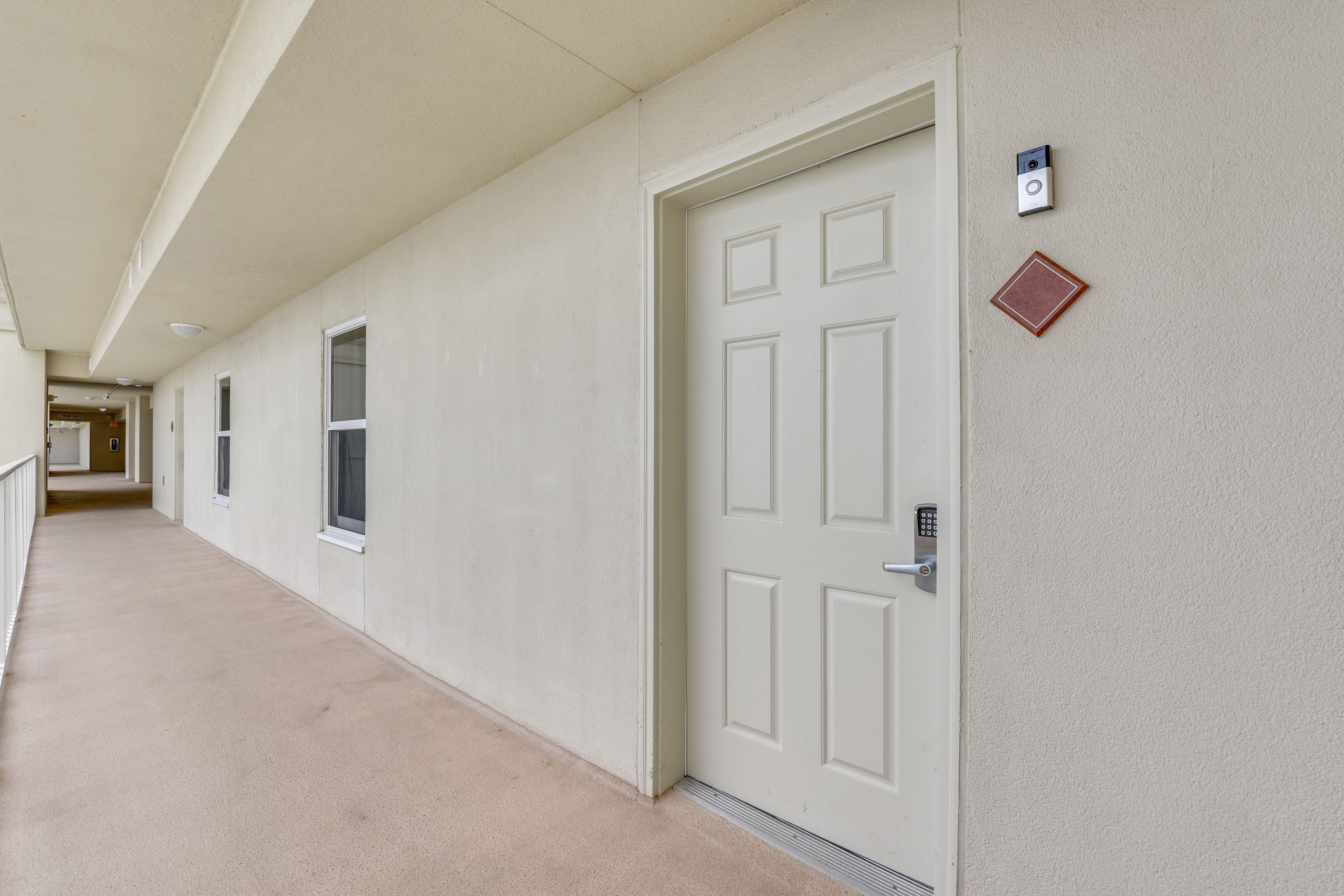 Condo Entrance | 23rd-Floor Unit