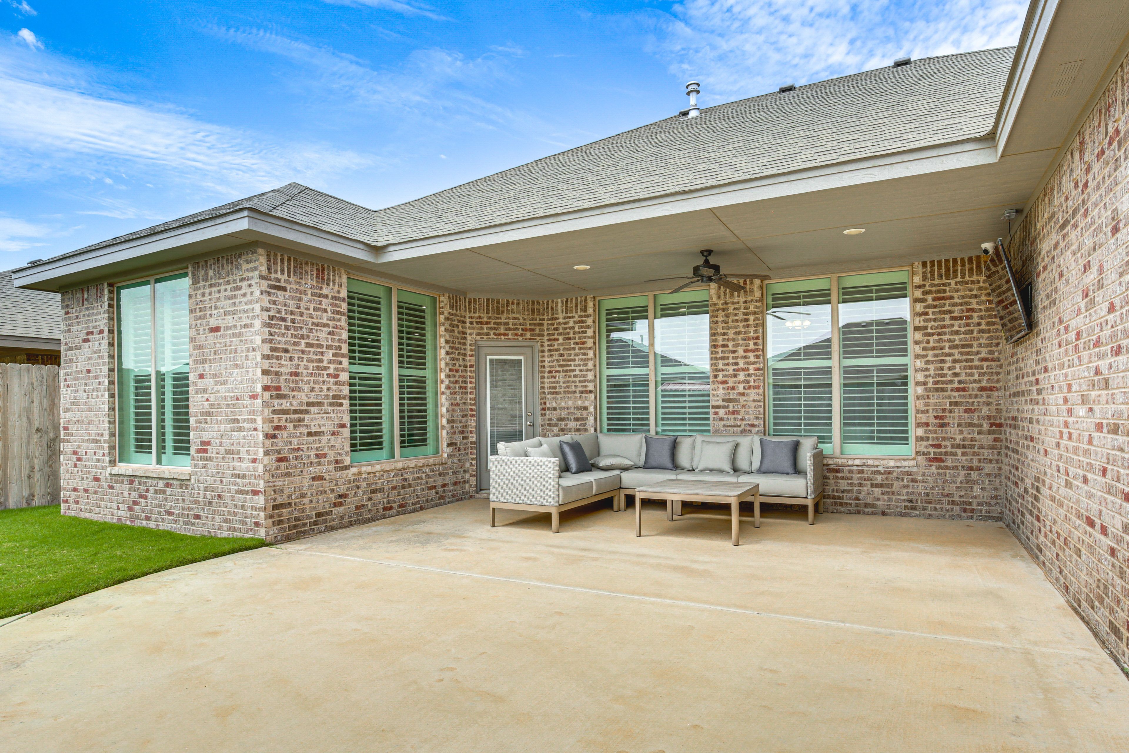 Private Patio | Outdoor Seating
