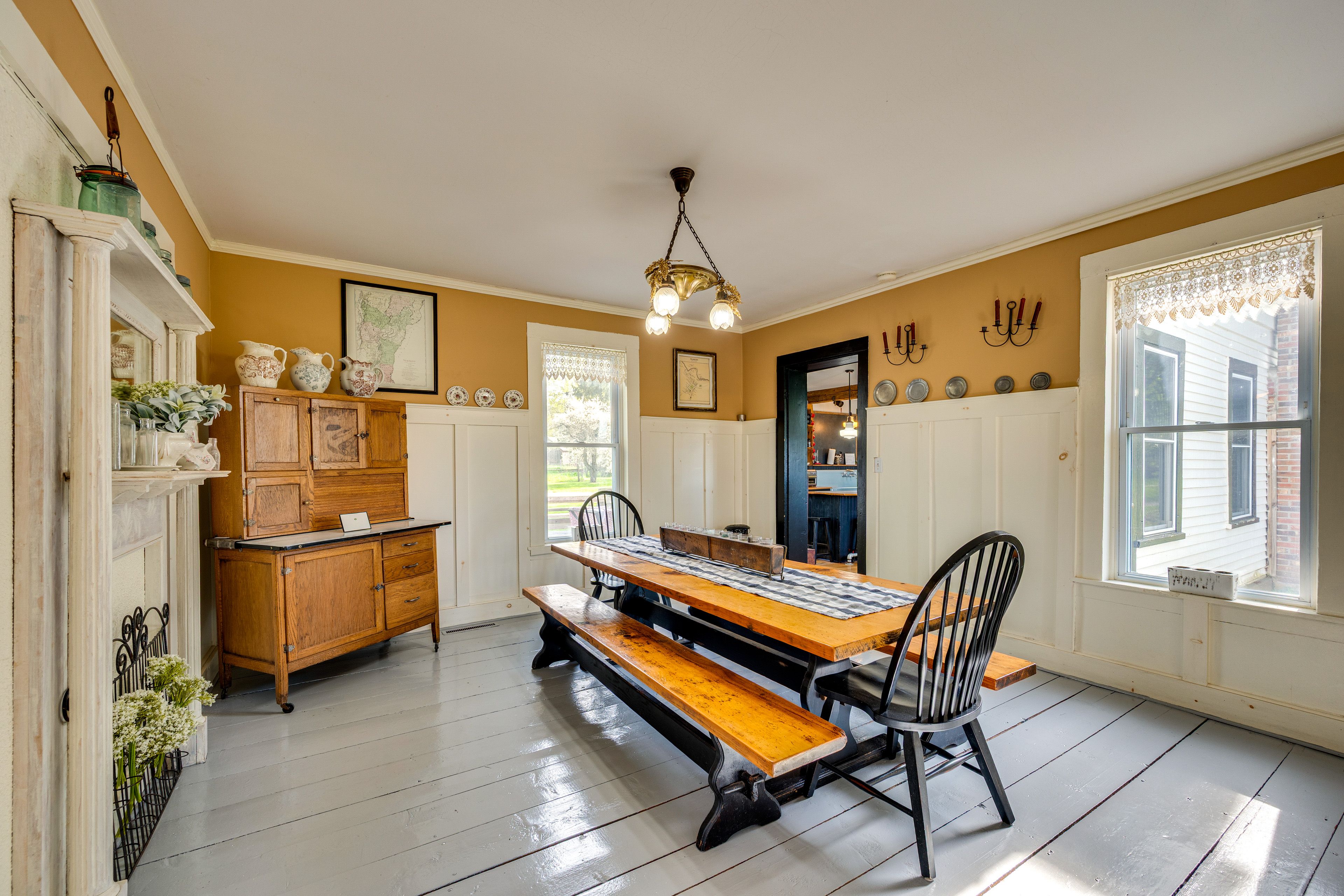 Dining Room | 1st Floor