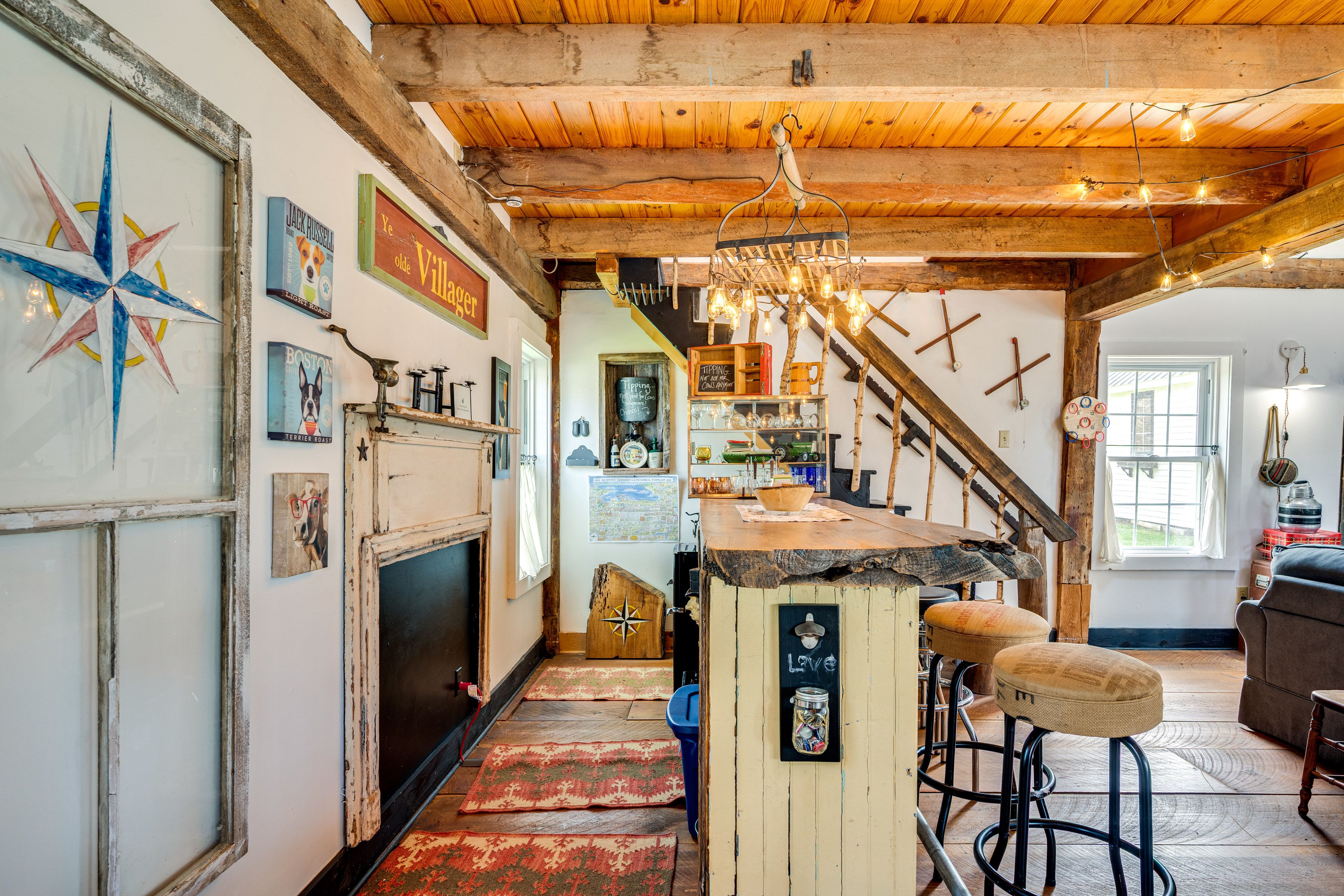 Bedroom 6 (Barn) | Dry Bar | 1st Floor