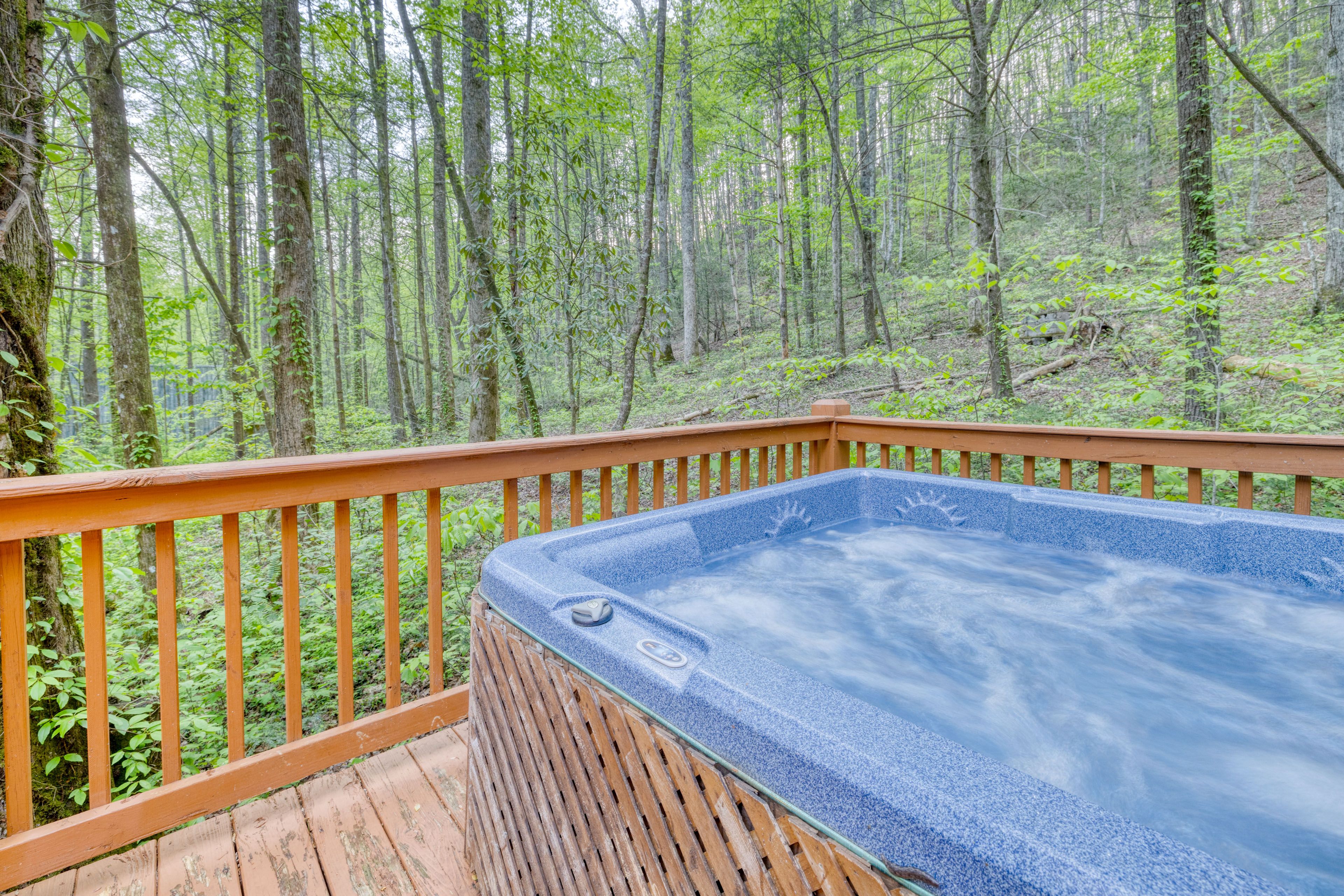 Wraparound Deck | Hot Tub