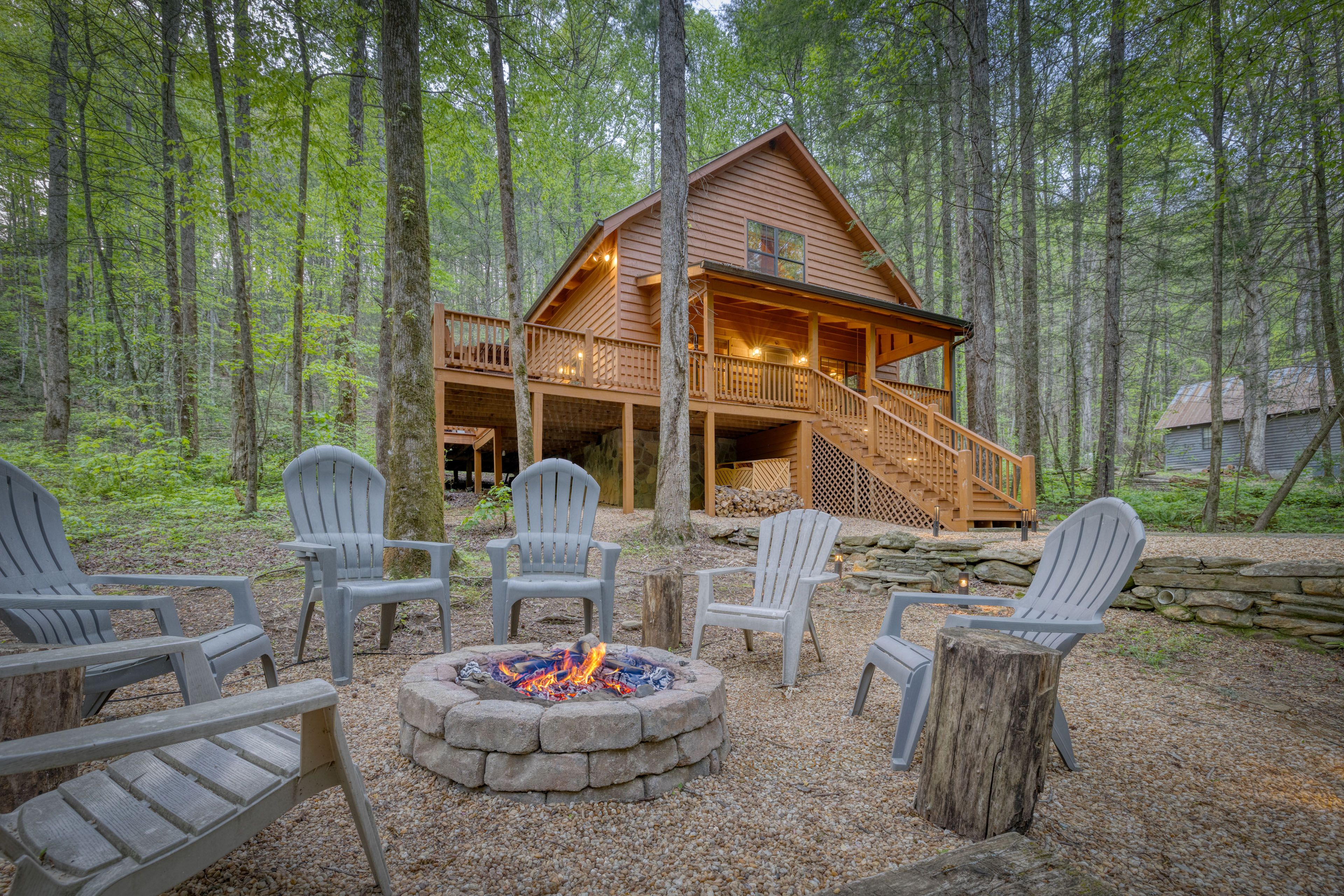Chatsworth Vacation Rental | 2BR | 1BA | 1,500 Sq Ft | Stairs to Access