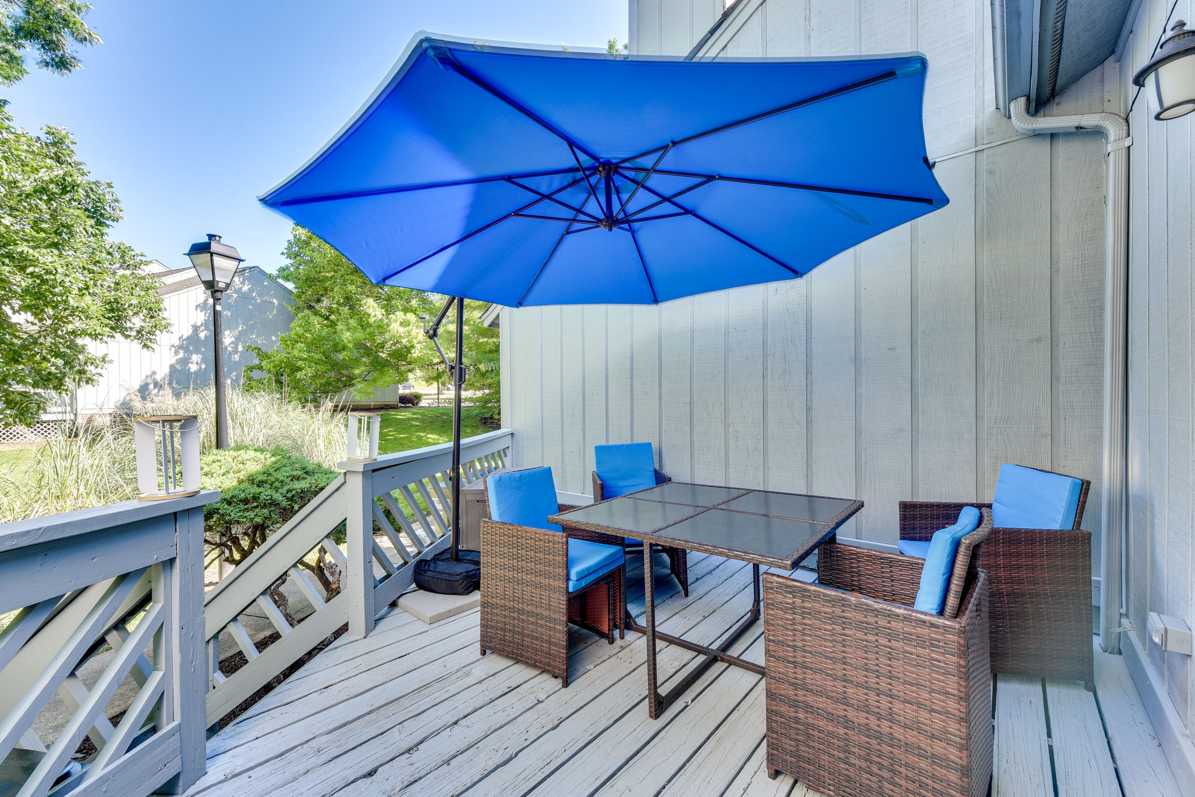 Outdoor Living Space | Deck | Gas Grill
