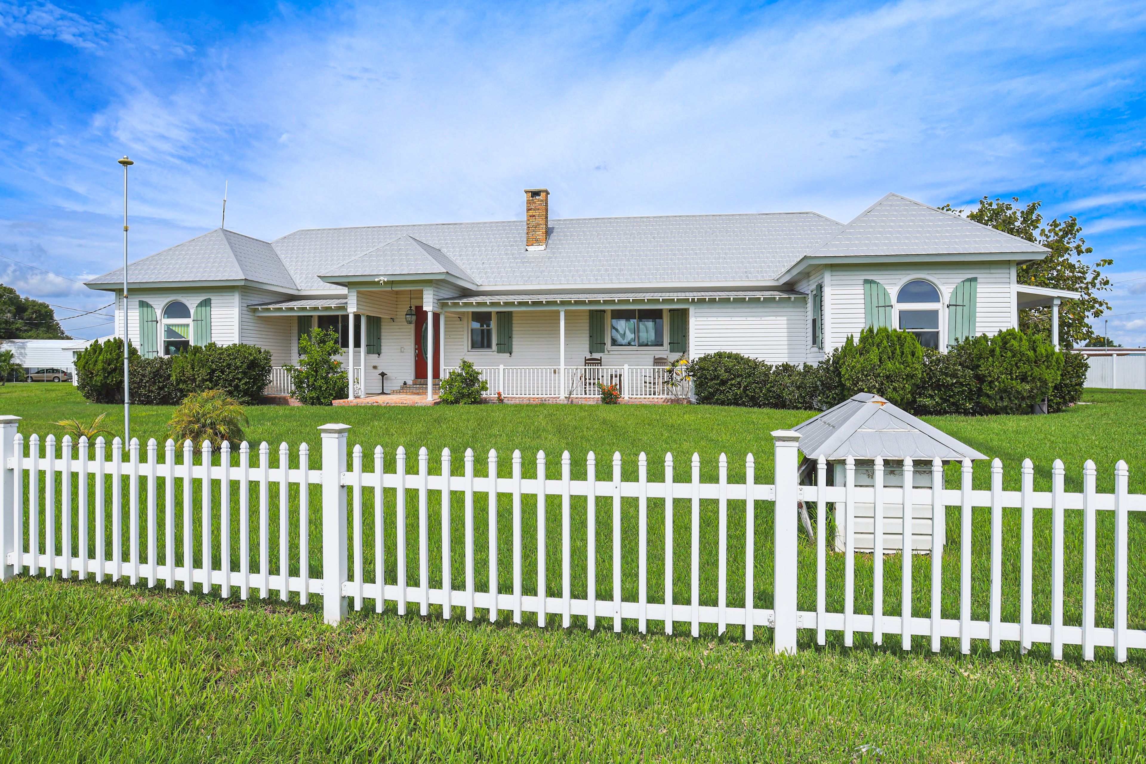 Property Exterior | Single-Story Home