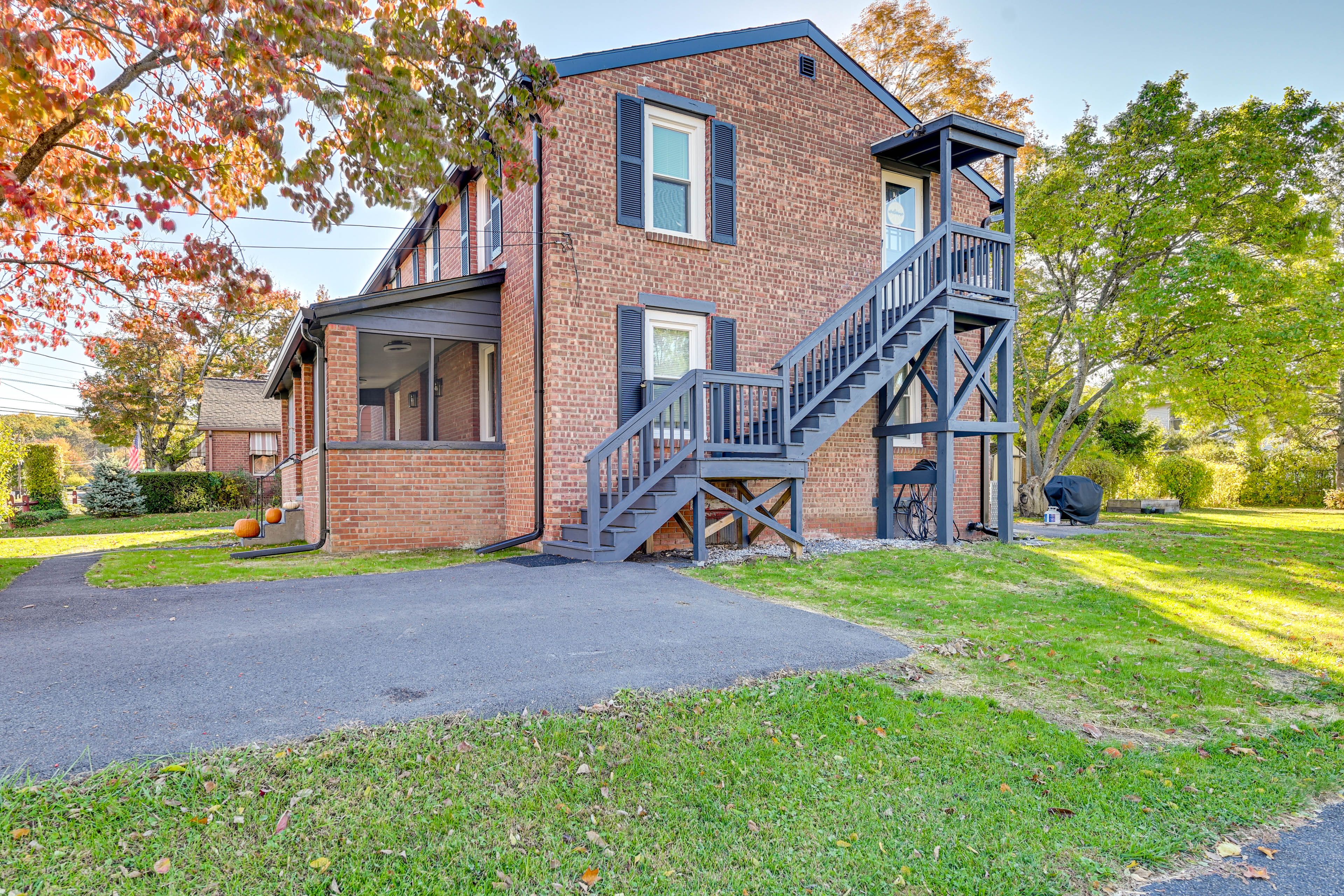 Parking | Driveway (2 Vehicles) | Street Parking