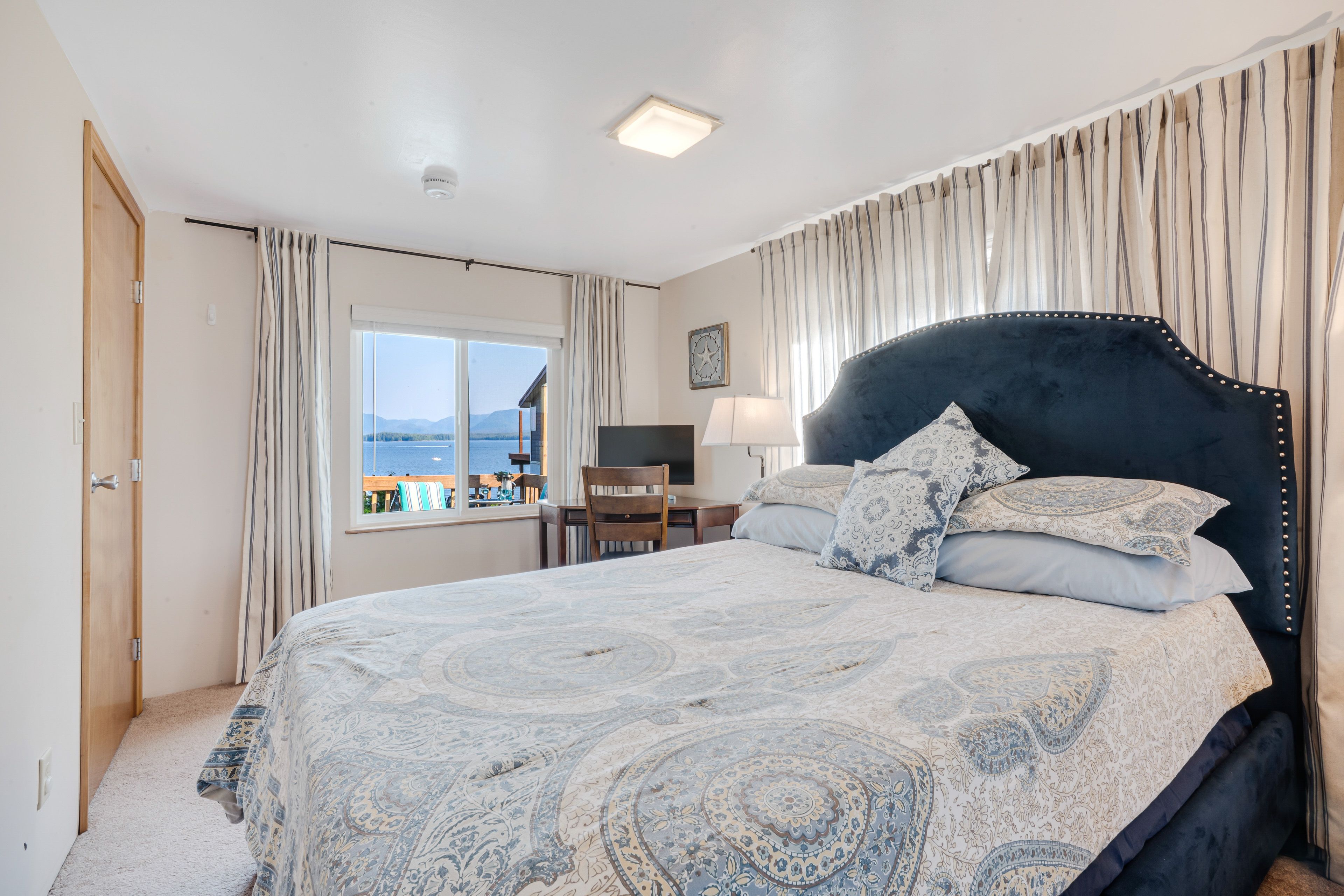Bedroom 1 | Queen Bed | Linens Provided
