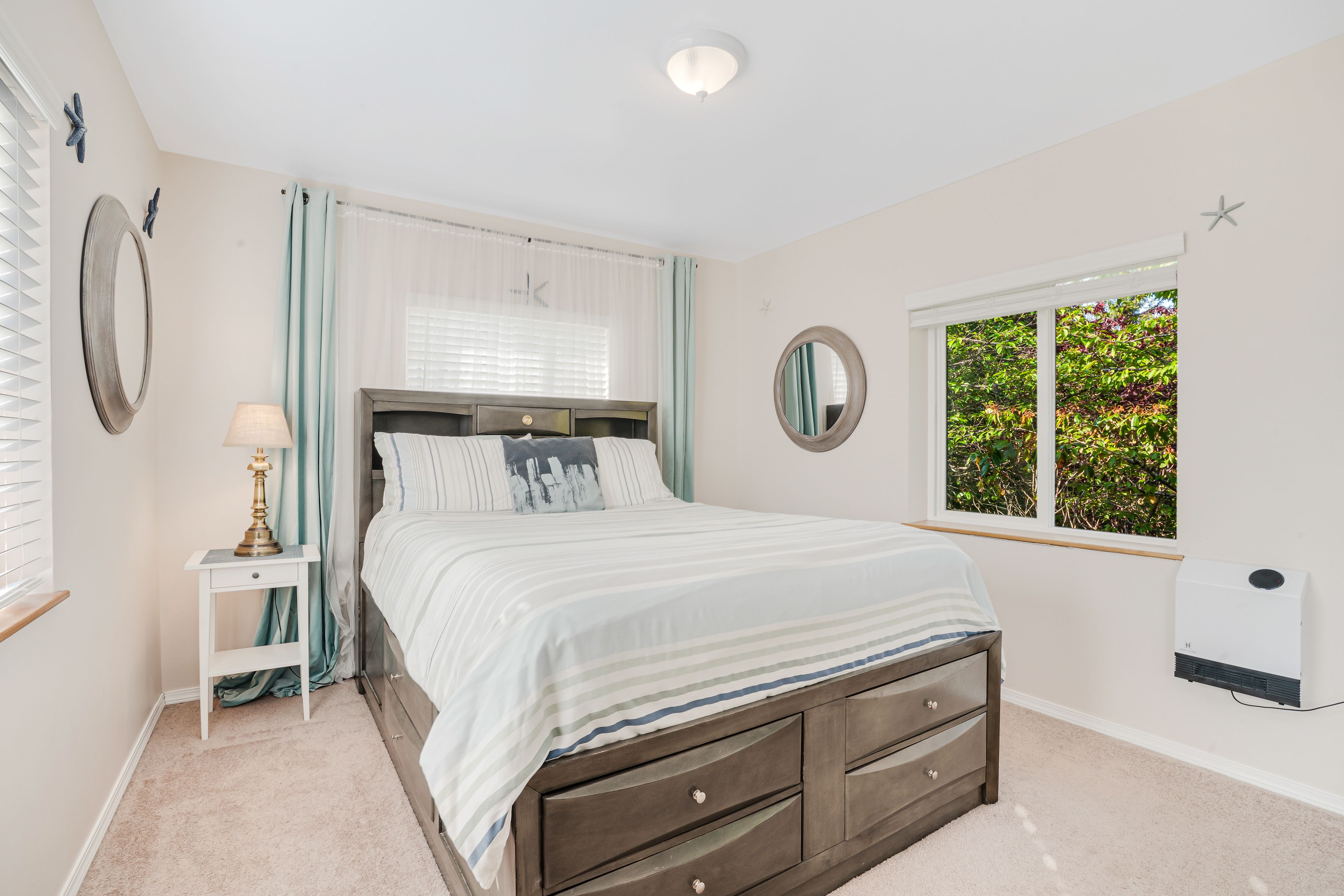 Bedroom 2 | Queen Bed | Linens Provided