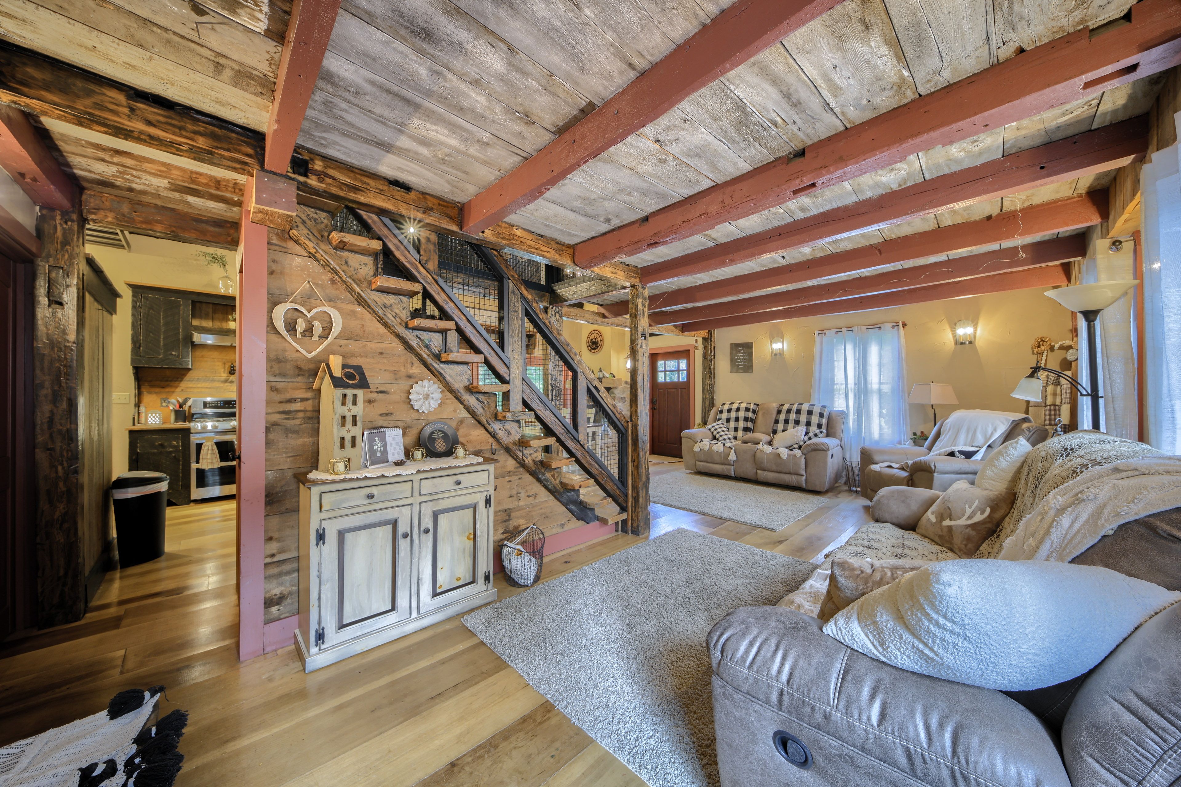 Living Room | 1st Floor | Free WiFi | Central A/C & Heating