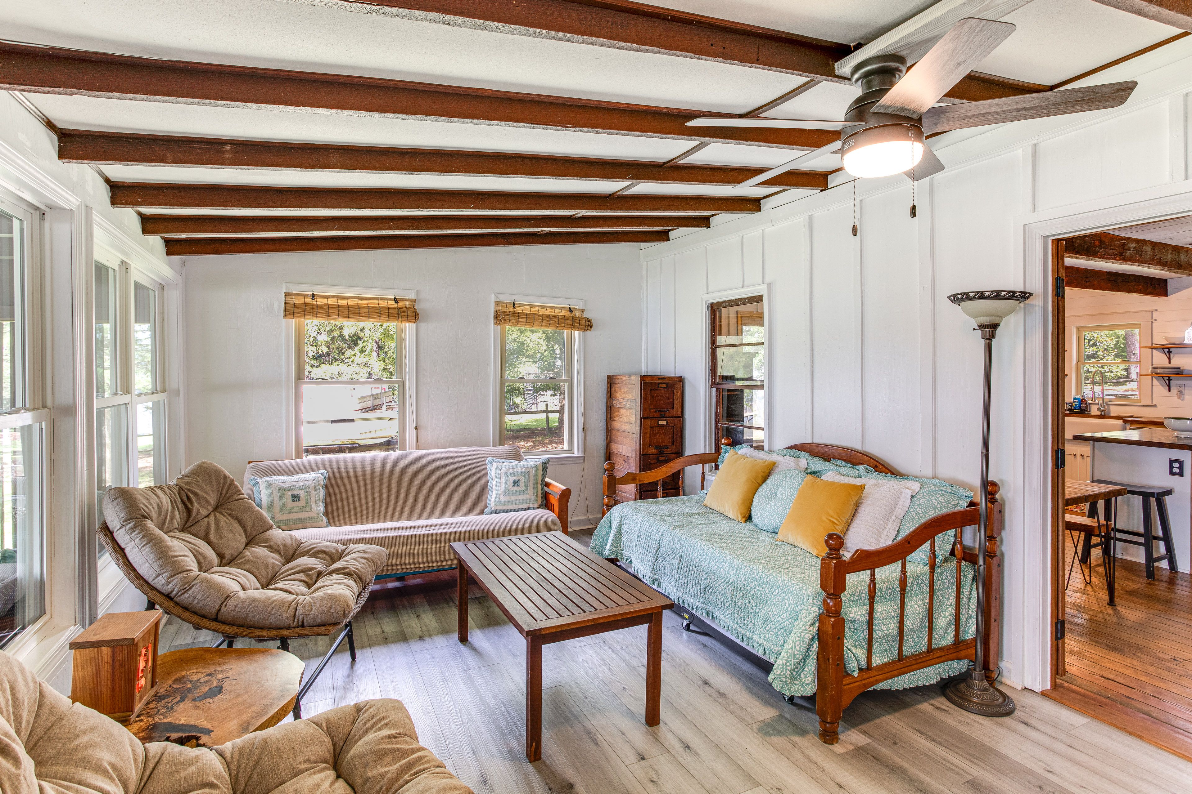 Sunroom | Full Futon | Full Daybed