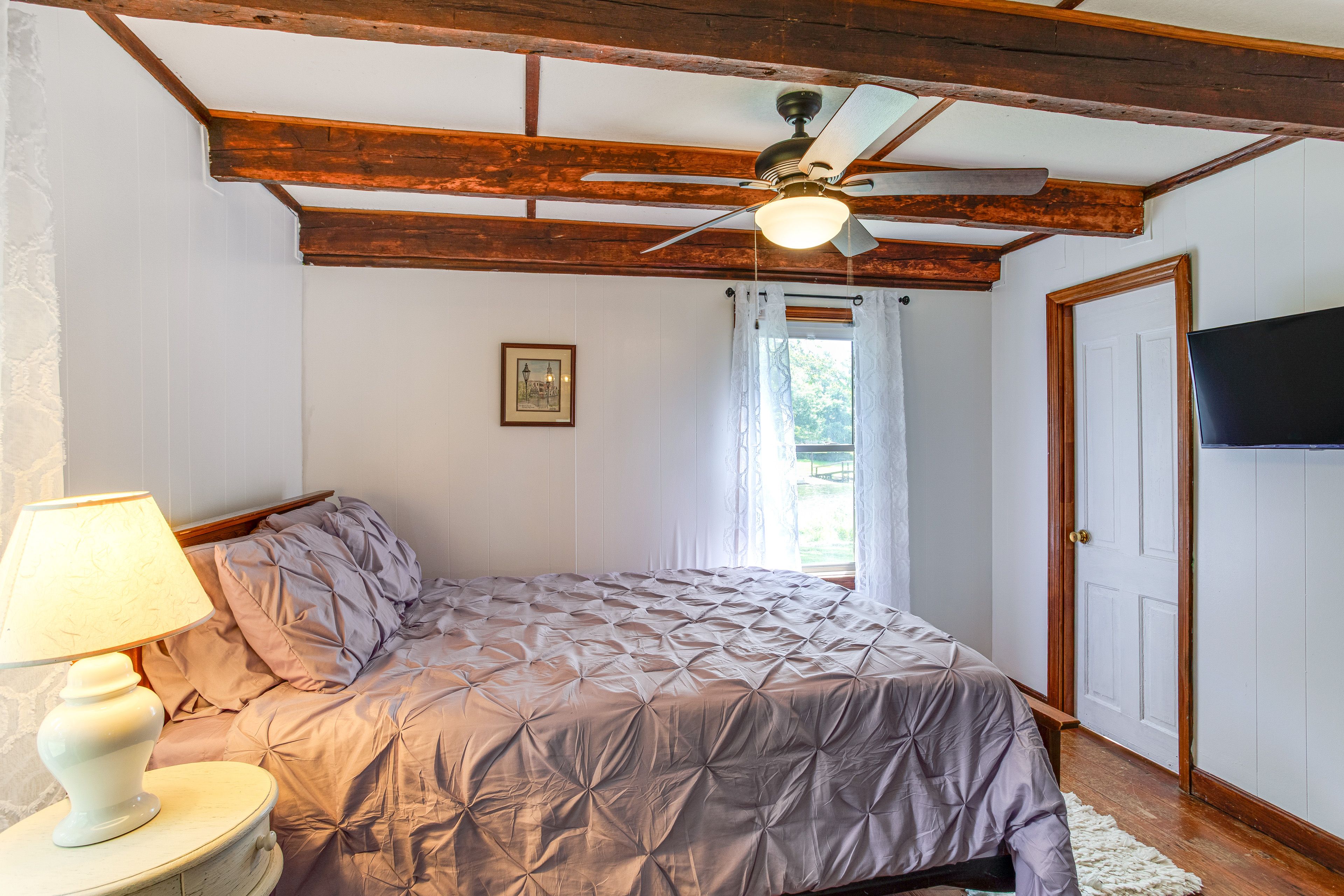 Bedroom 2 | Queen Bed