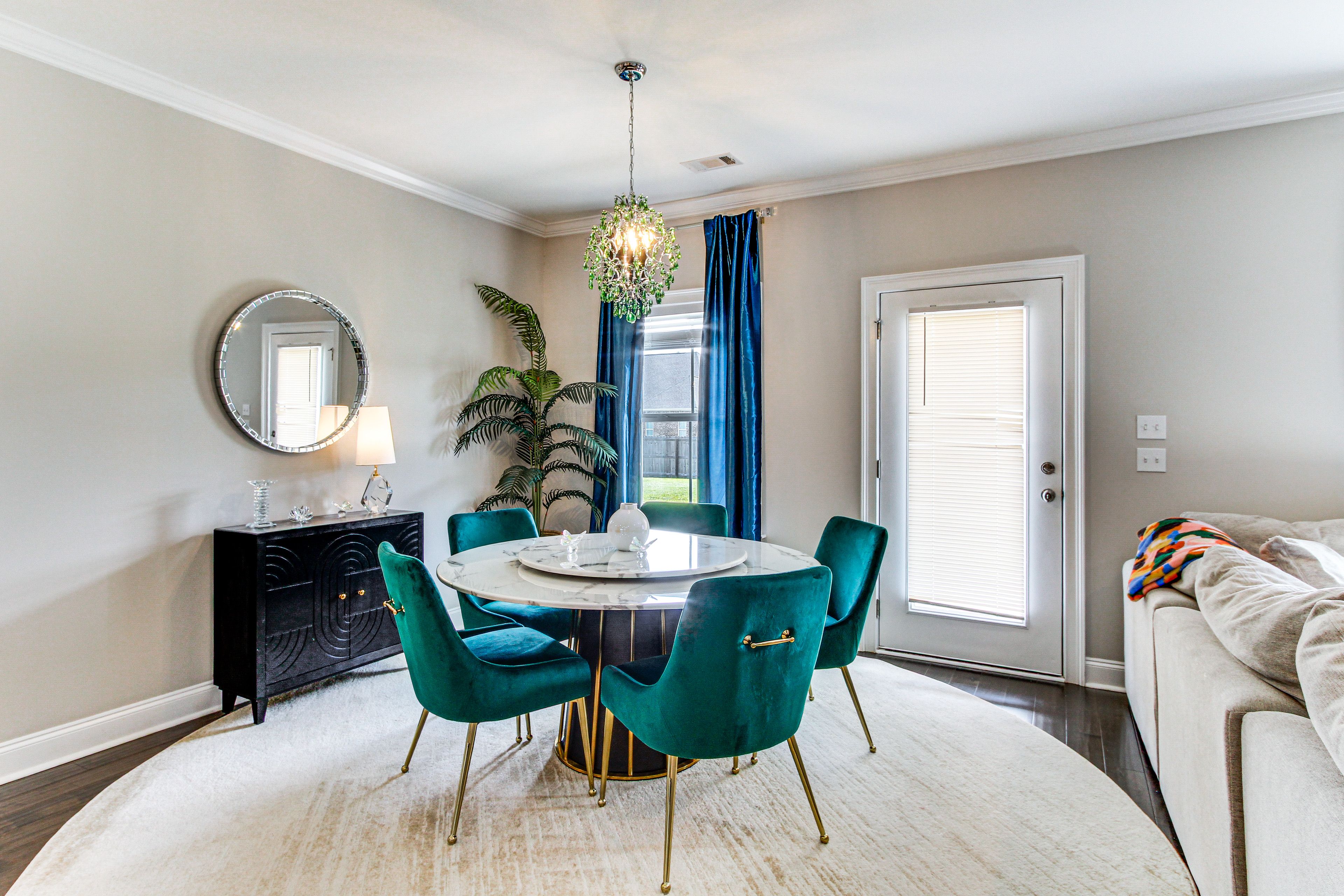 Dining Room | 1st Floor