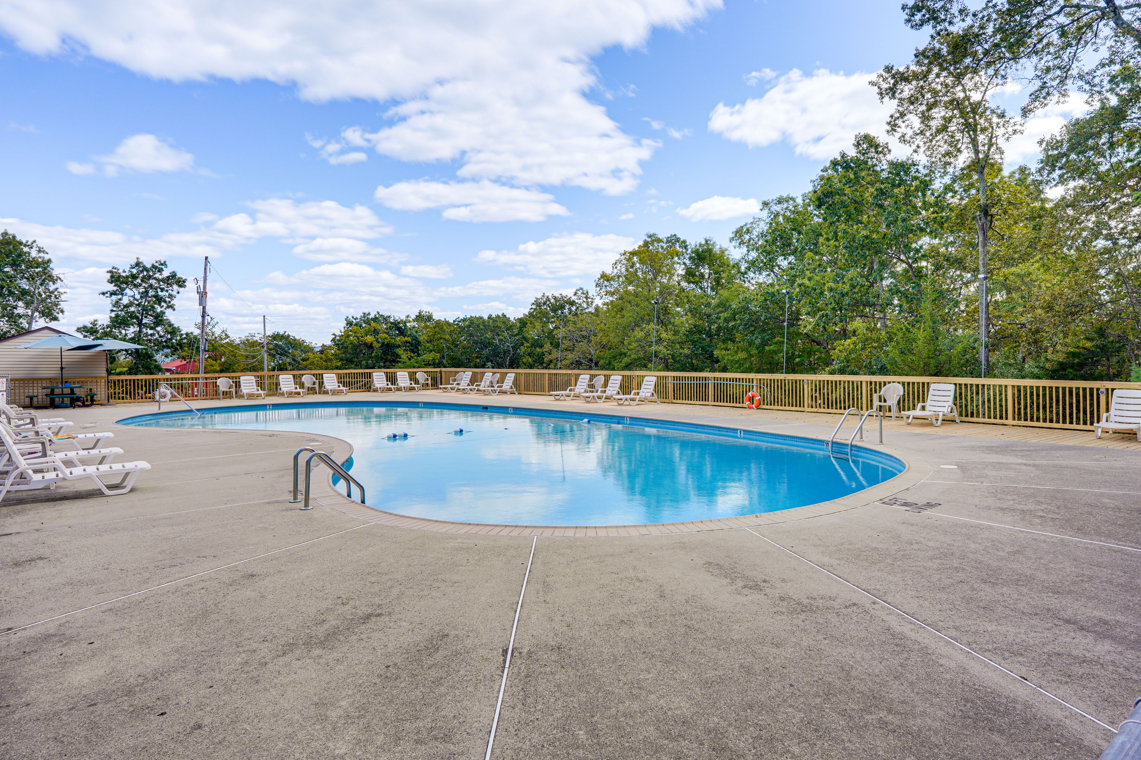 Winona Lakes | Community Amenities