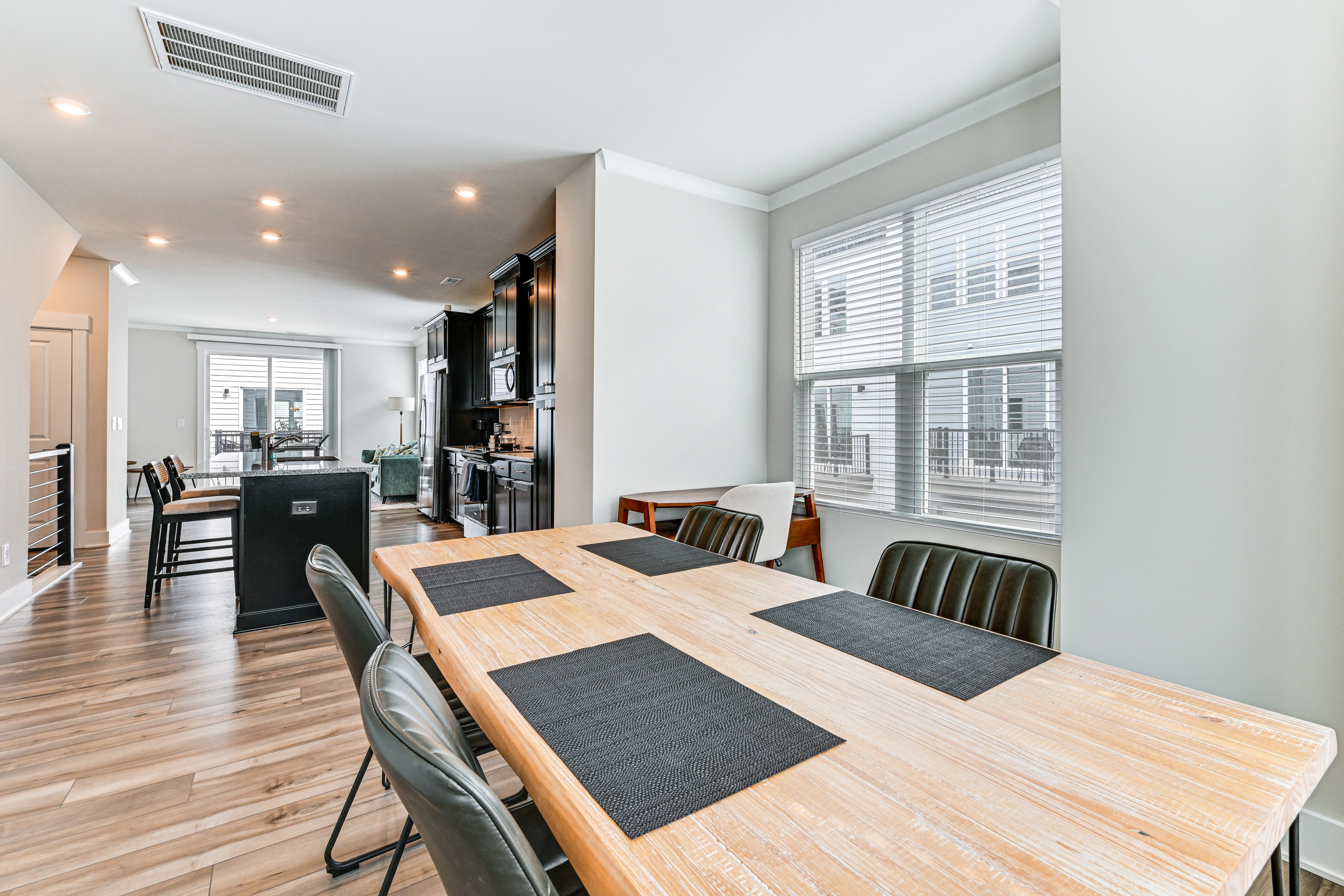 Kitchen & Dining Area | Central A/C & Heat | Keurig Coffee Maker
