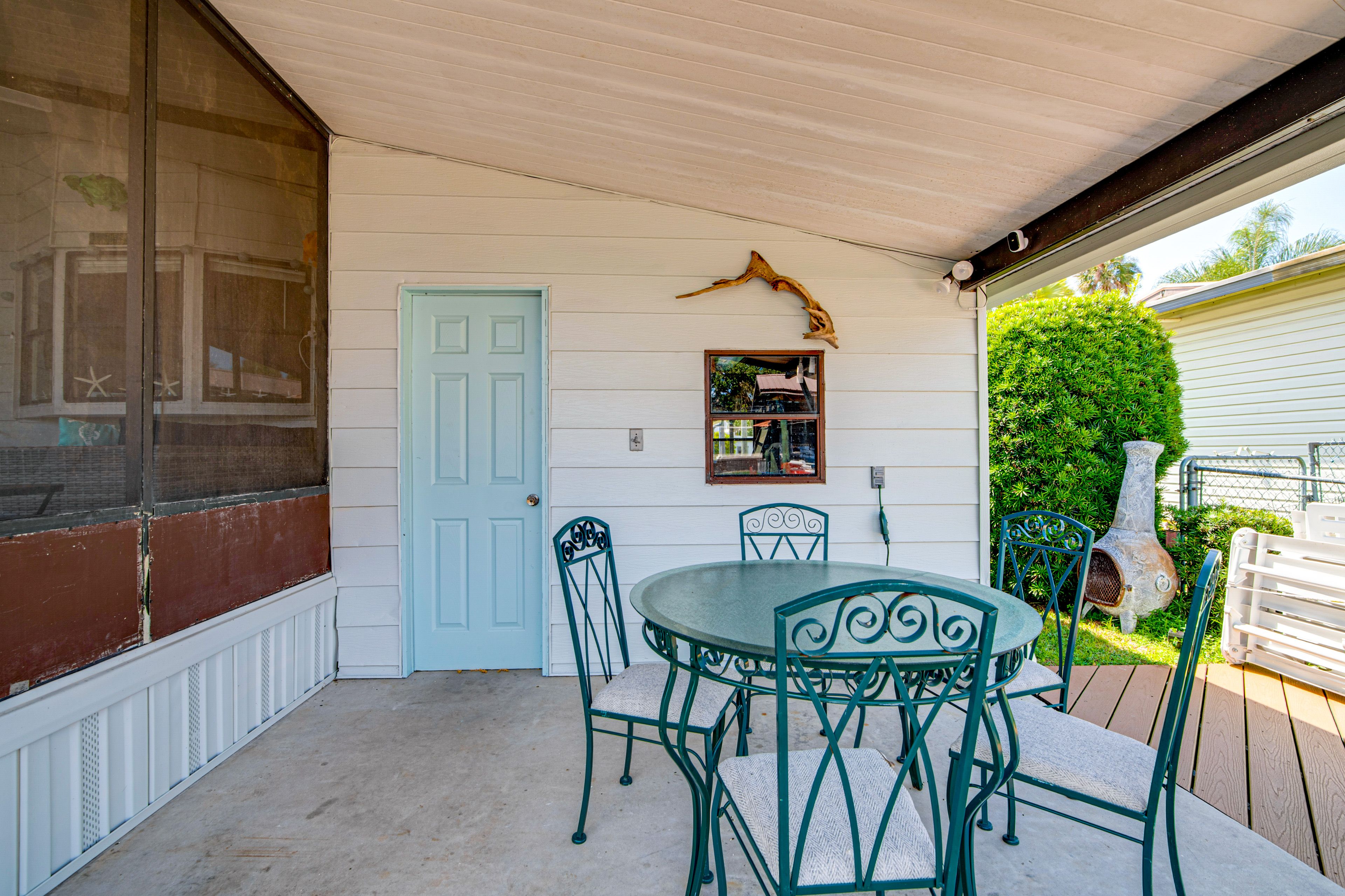 House Exterior | Covered Patio | Dining Area