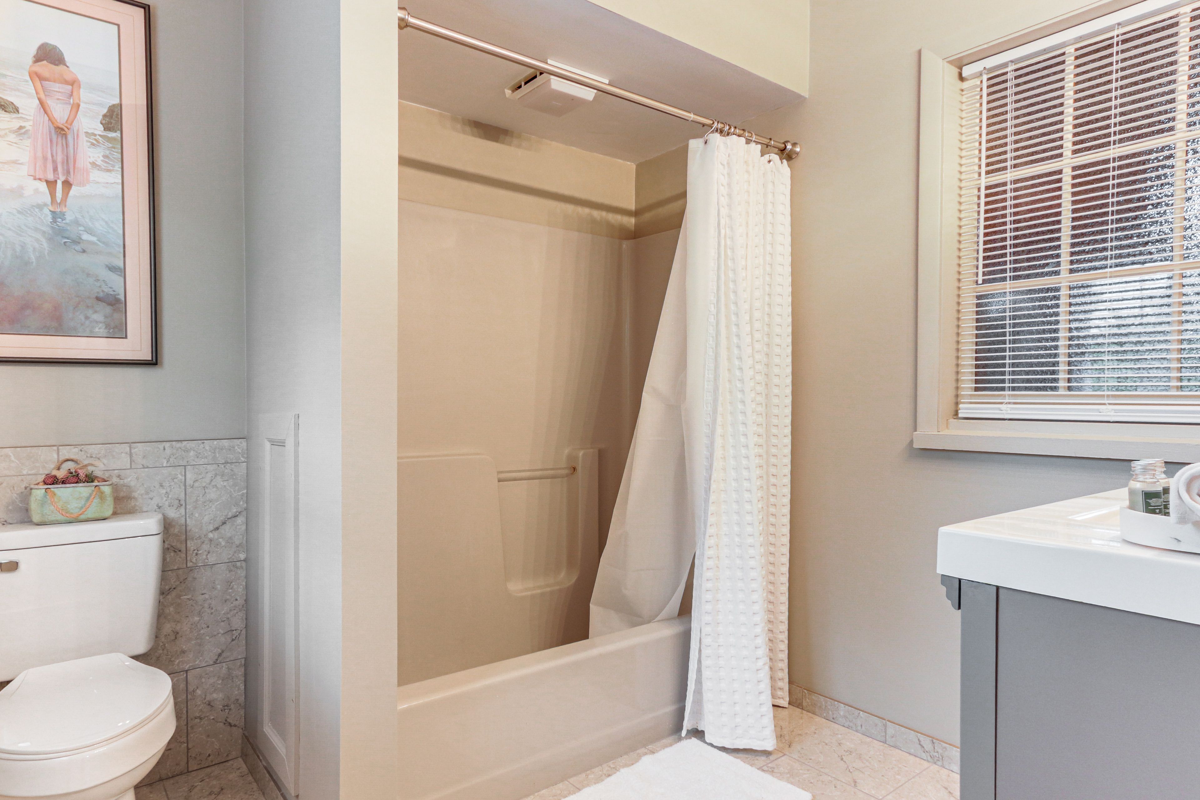En-Suite Bathroom