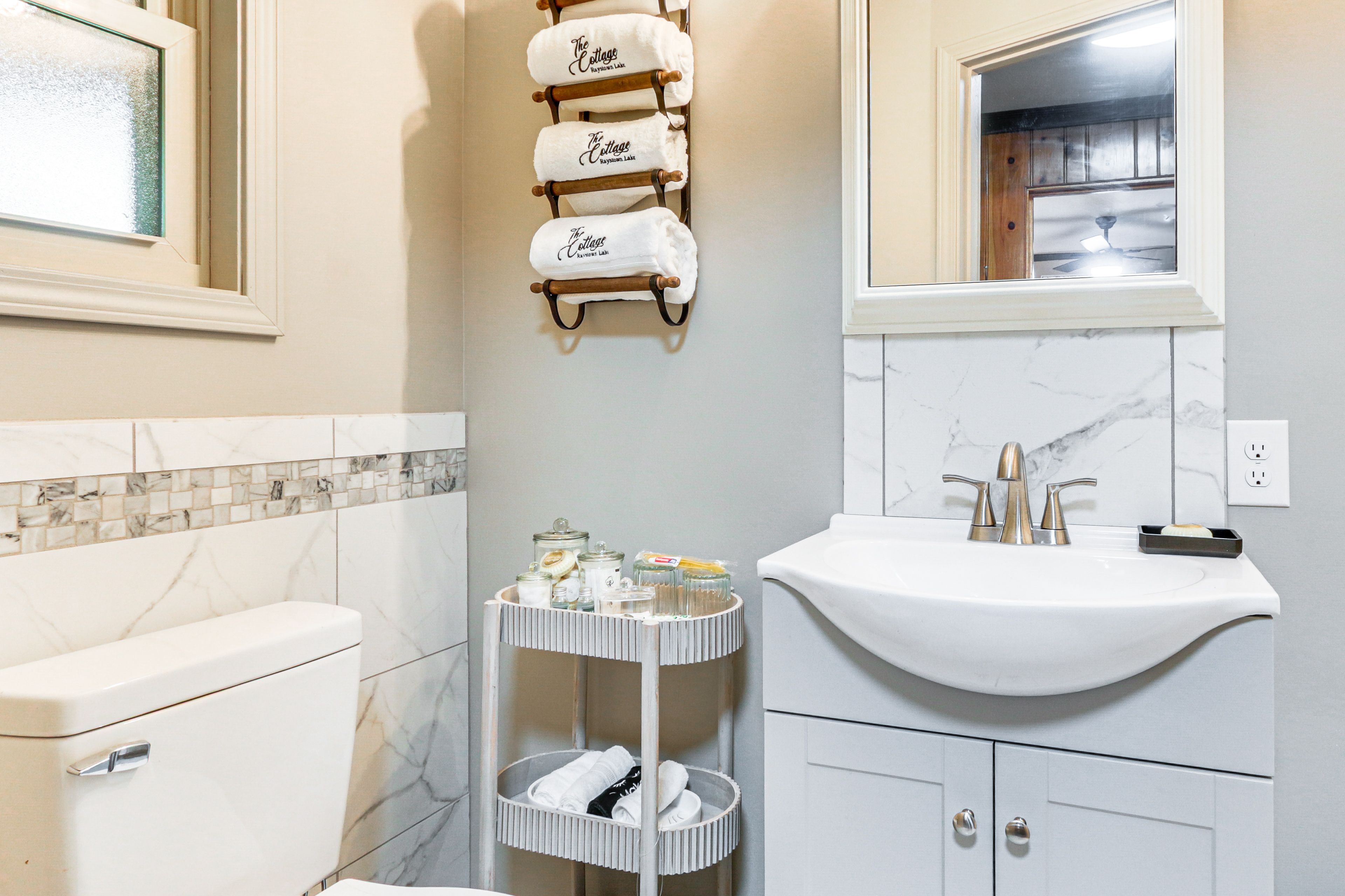 Full Bathroom