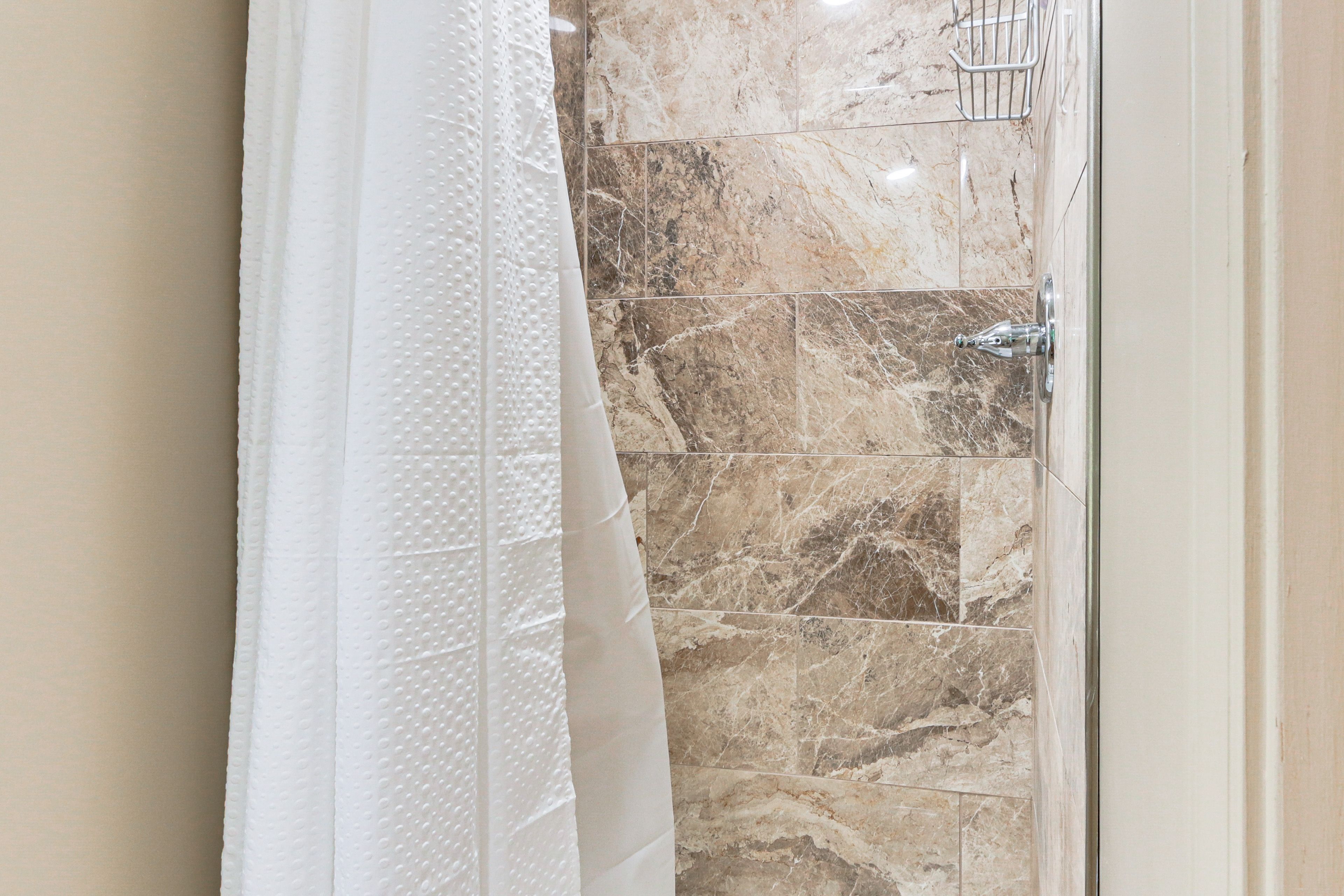 En-Suite Bathroom | Towels Provided